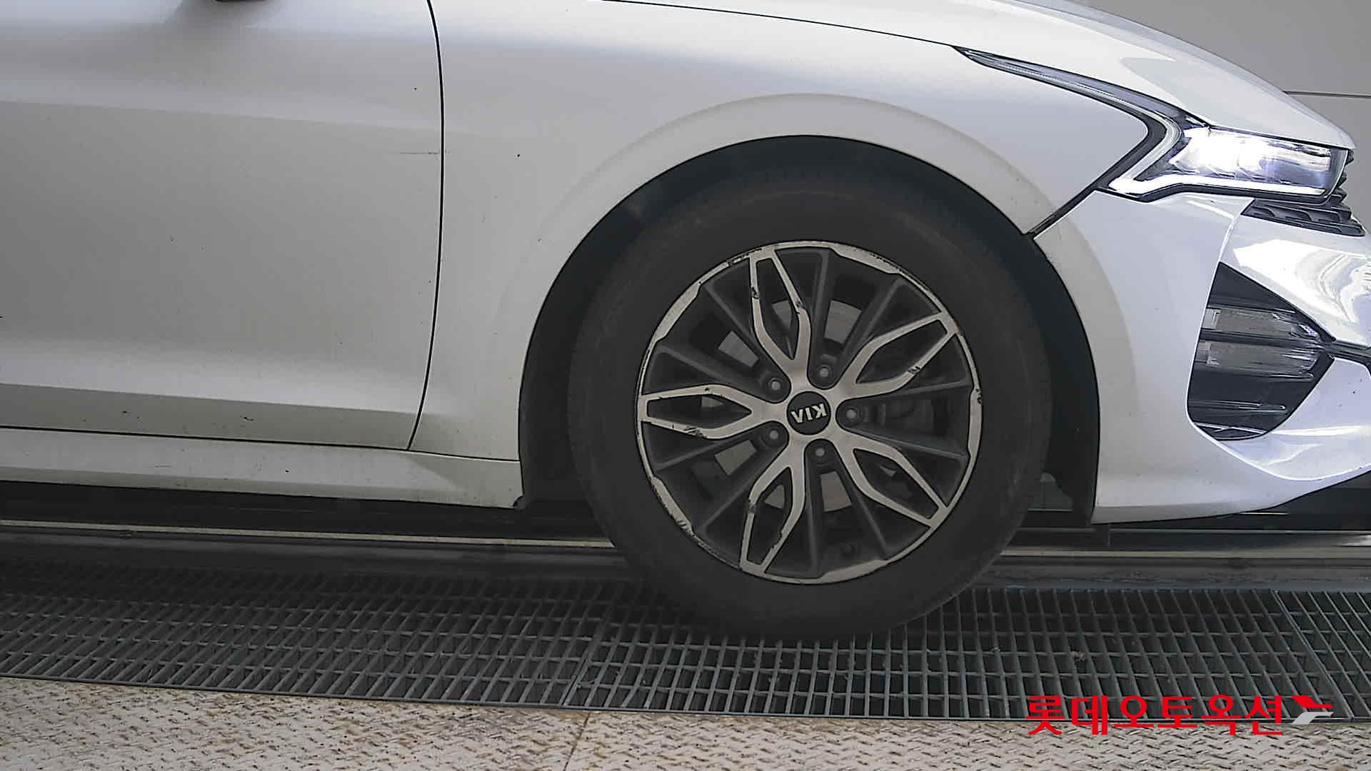 2020 - kia k5