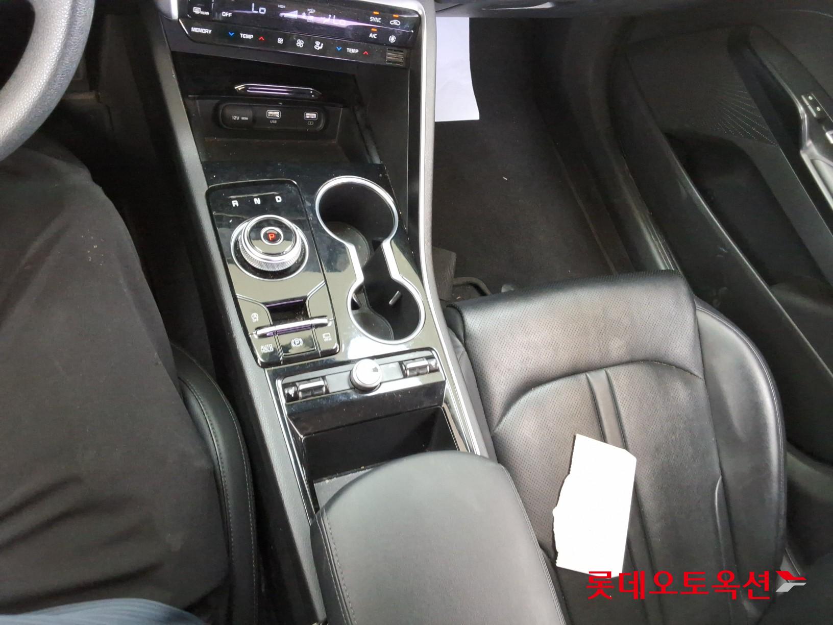2020 - kia k5
