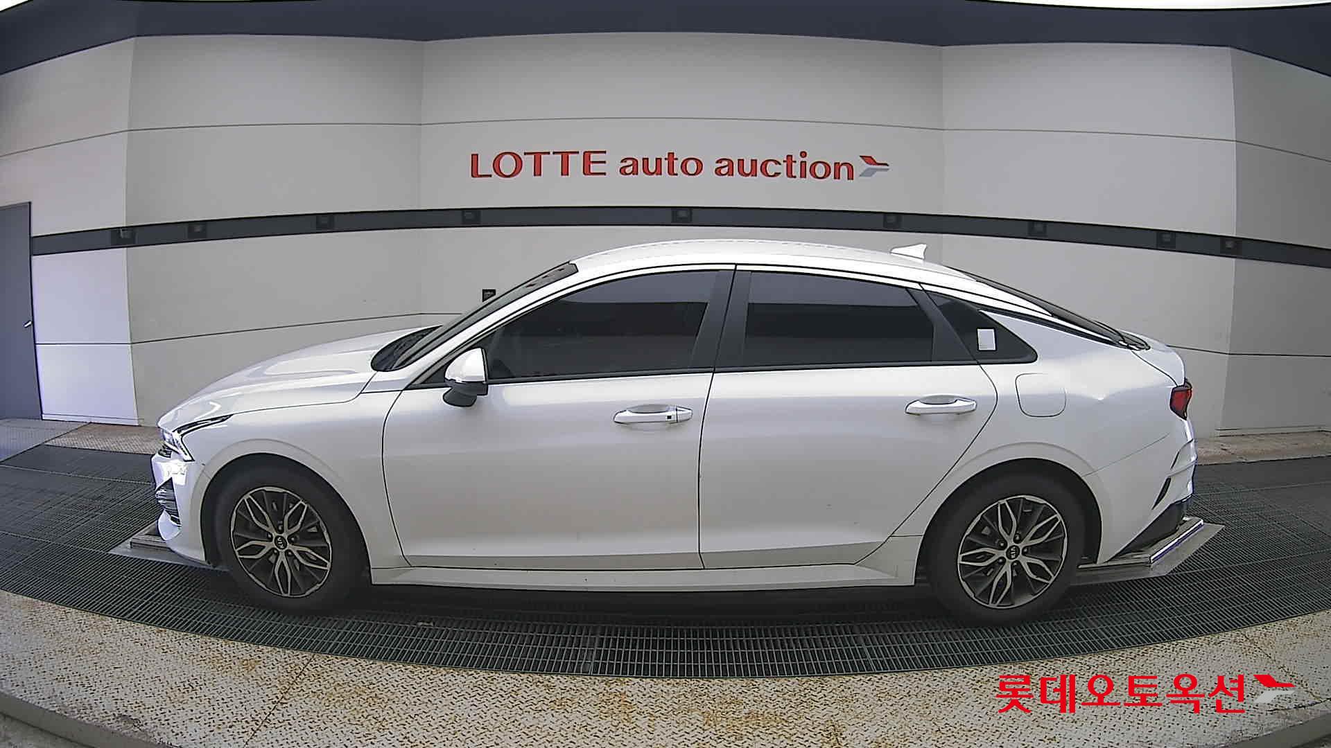 2020 - kia k5
