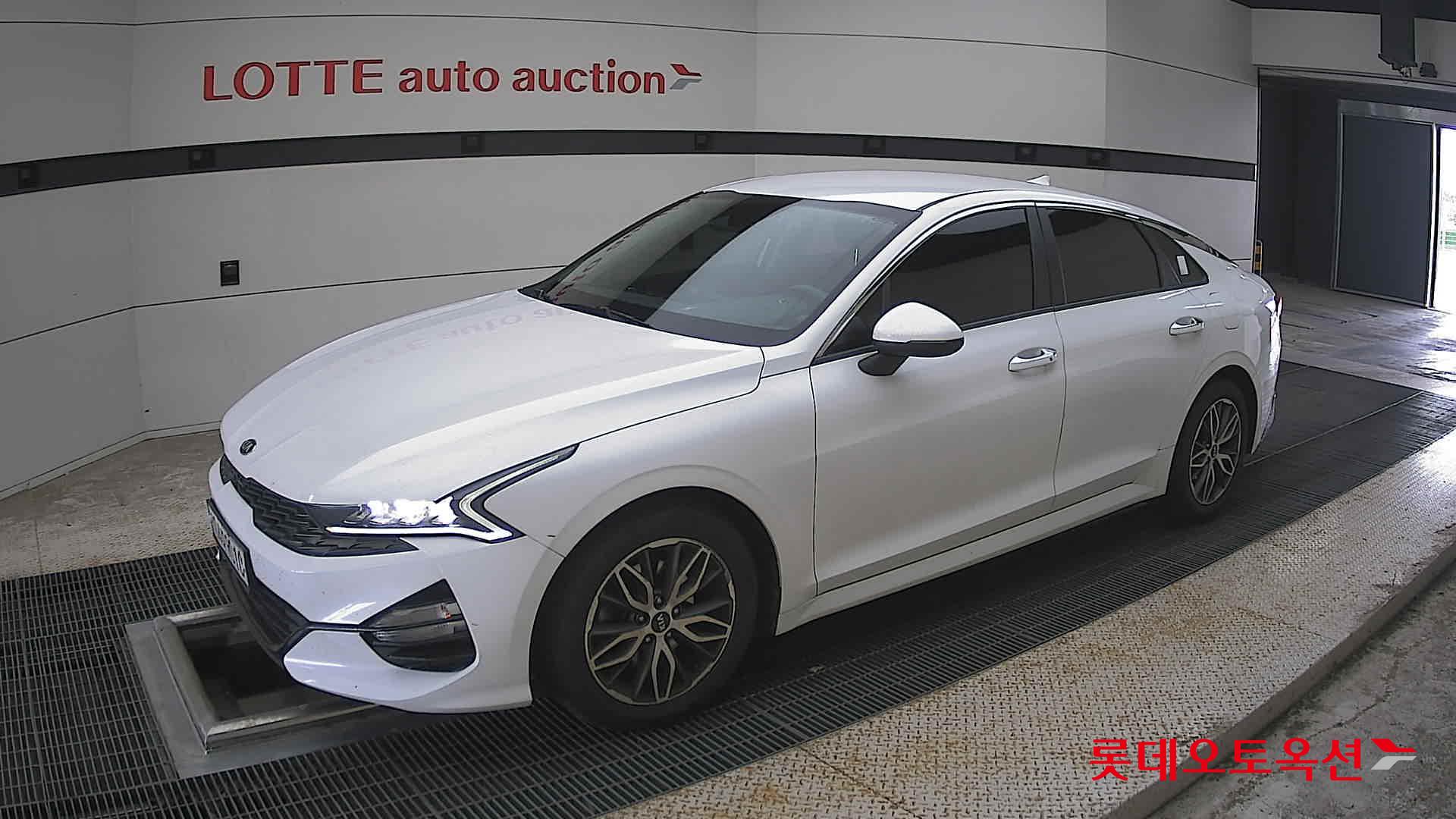 2020 - kia k5