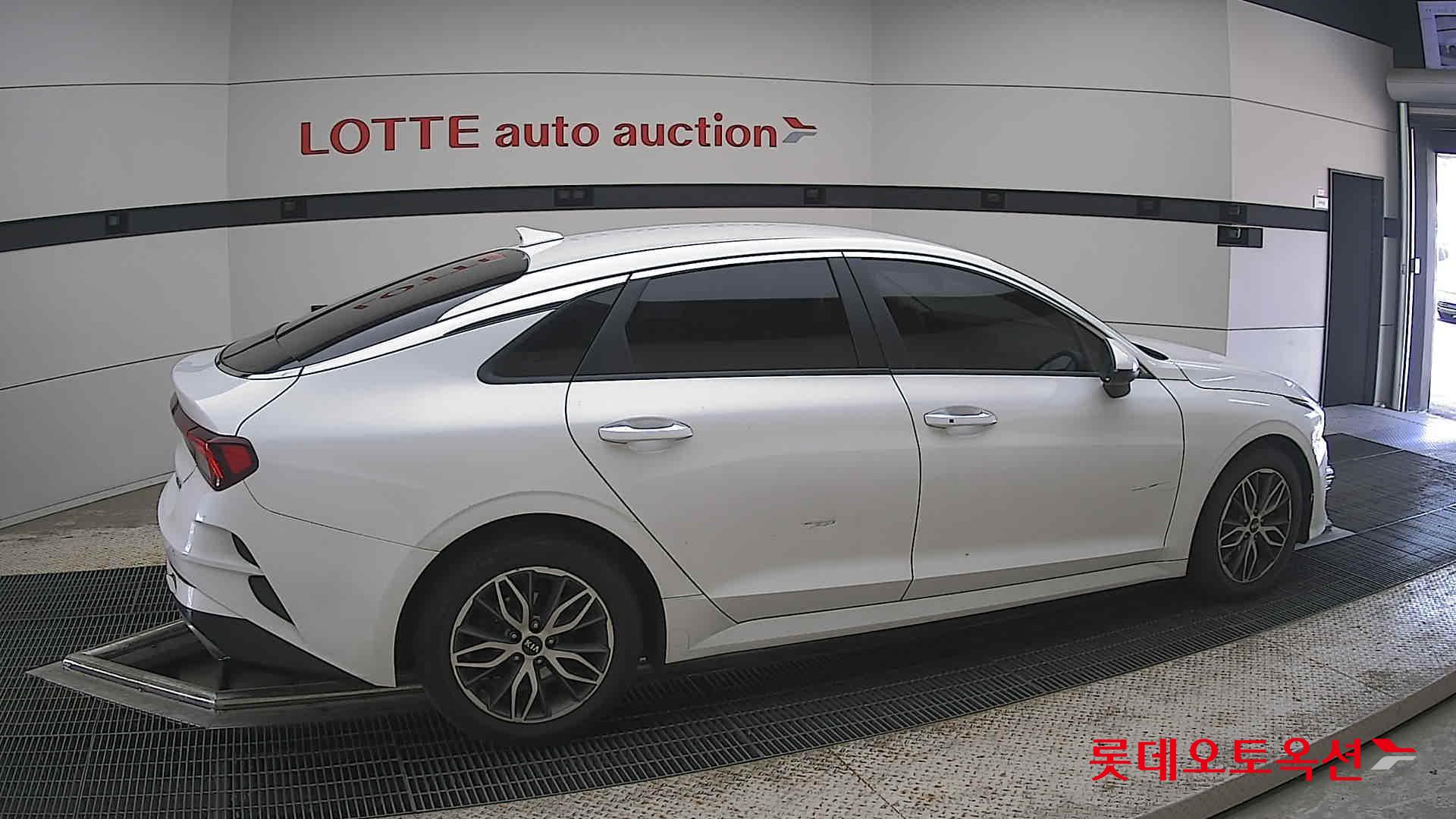 2020 - kia k5