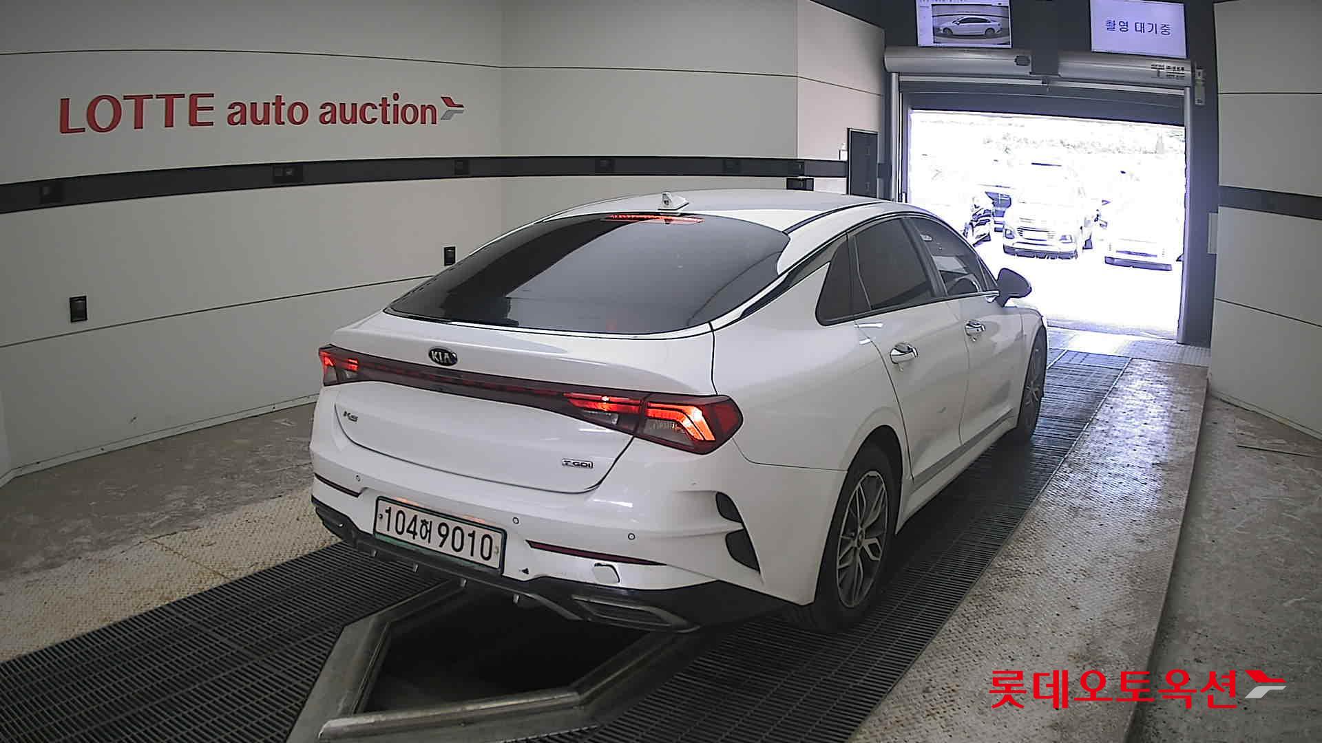 2020 - kia k5