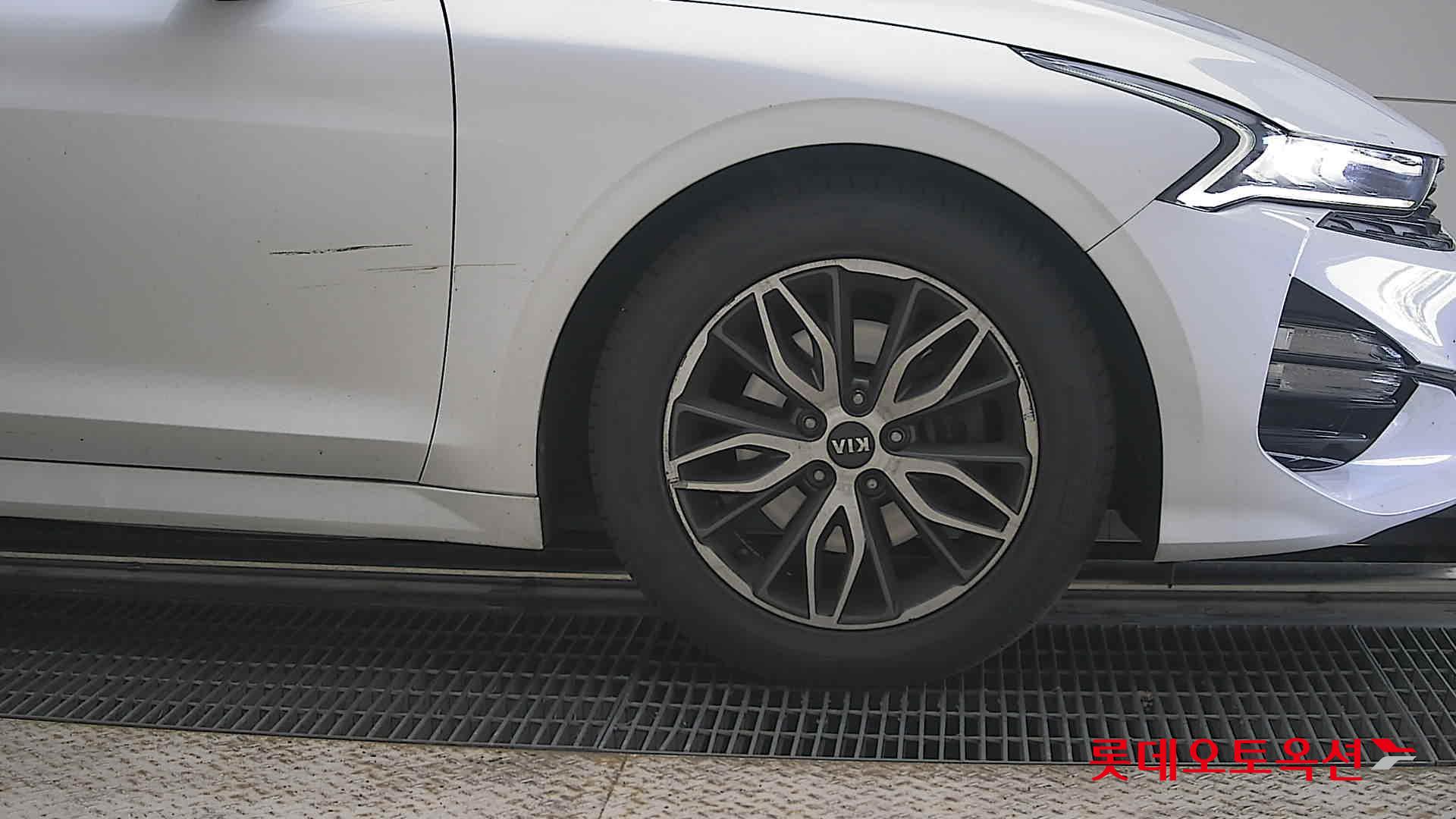 2020 - kia k5