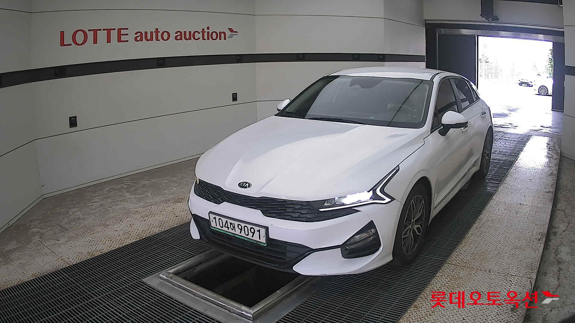 2020 - kia k5