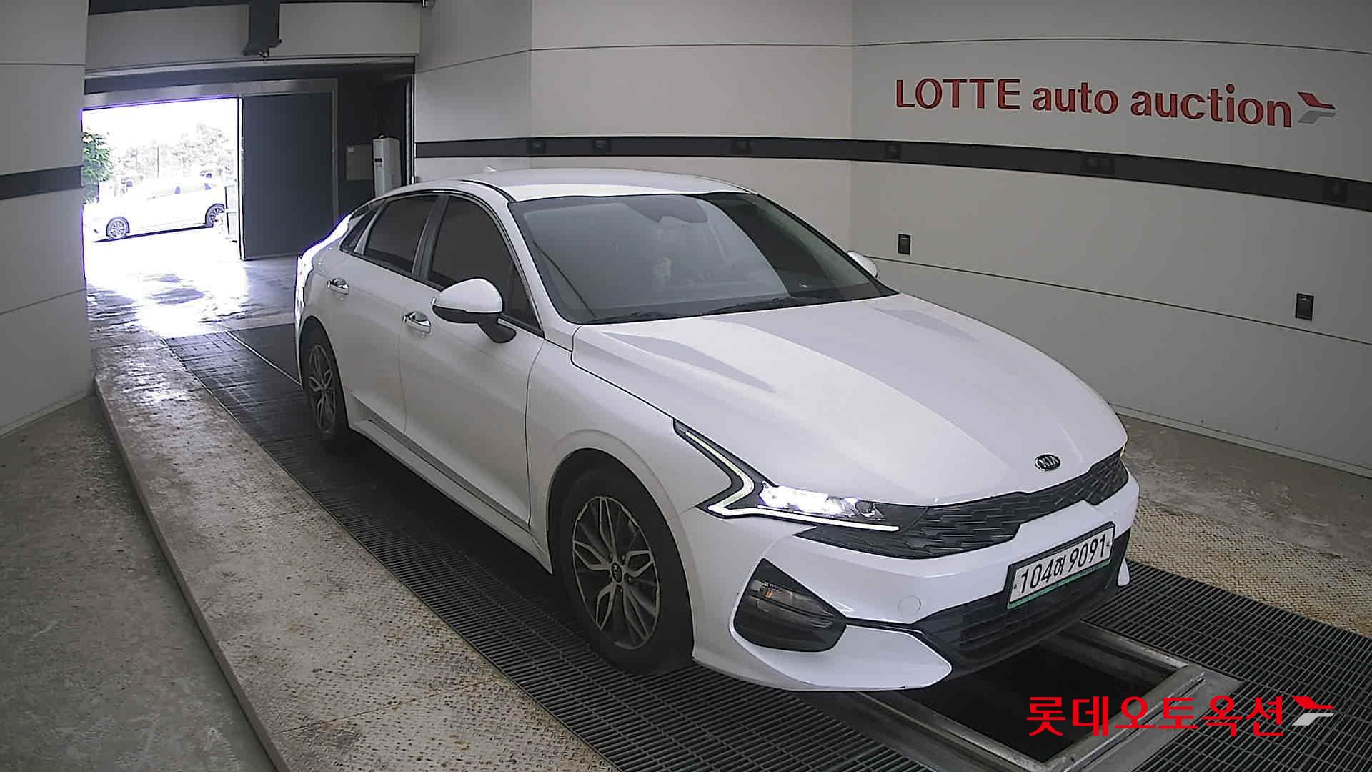 2020 - kia k5