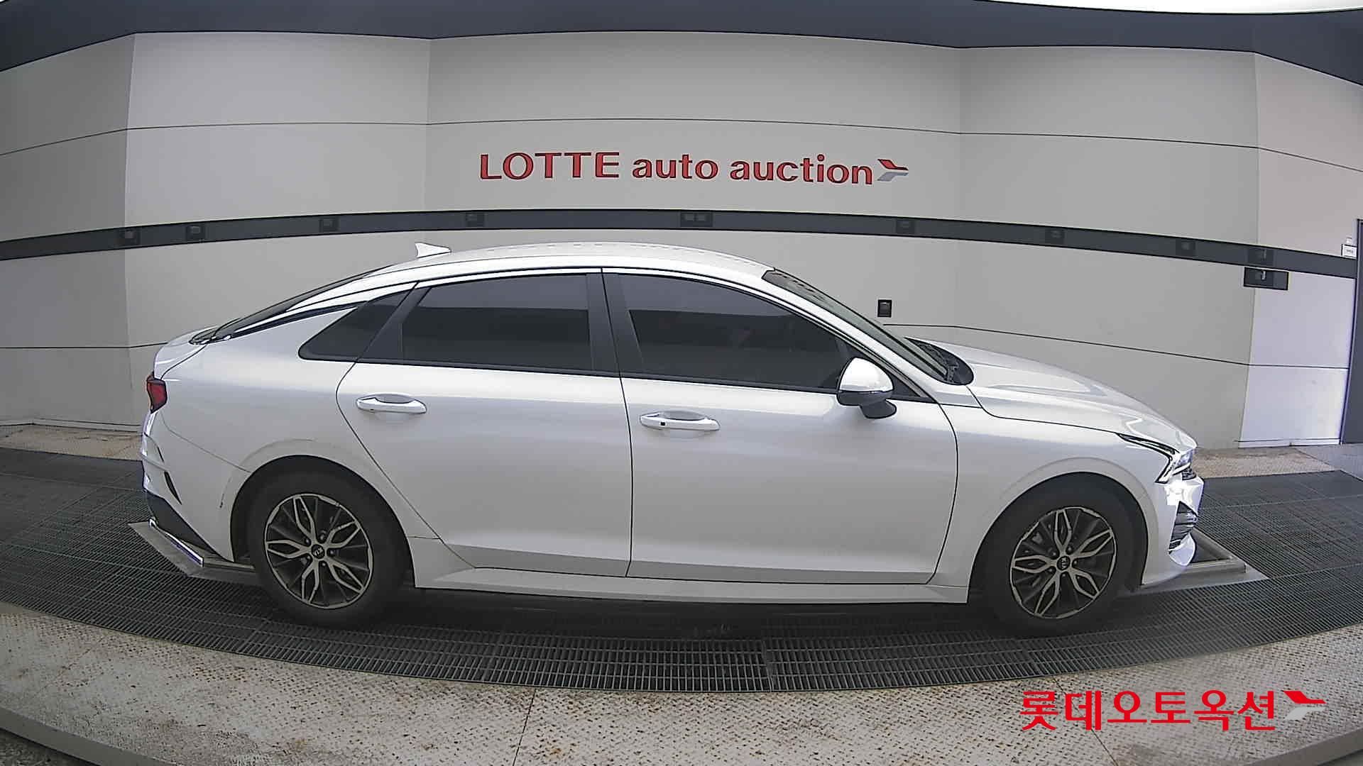 2020 - kia k5