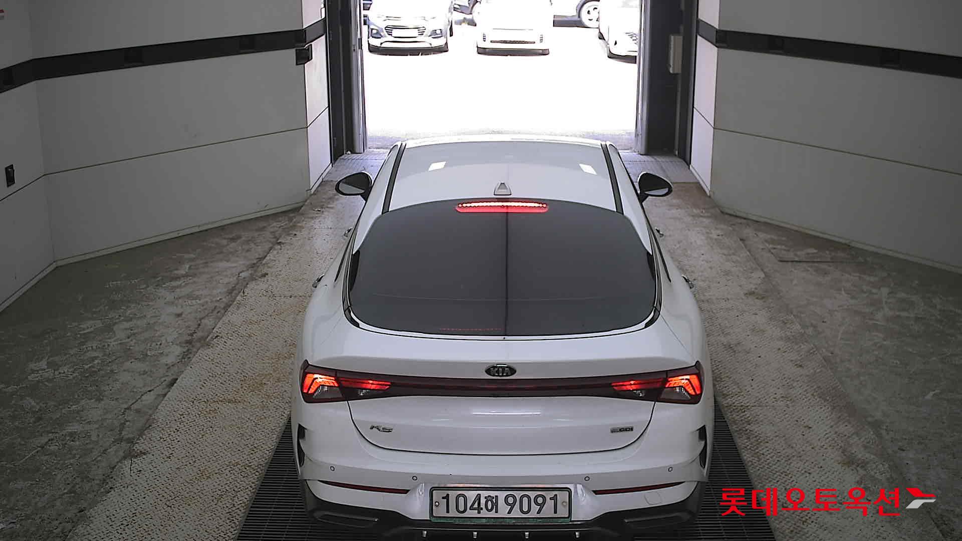 2020 - kia k5
