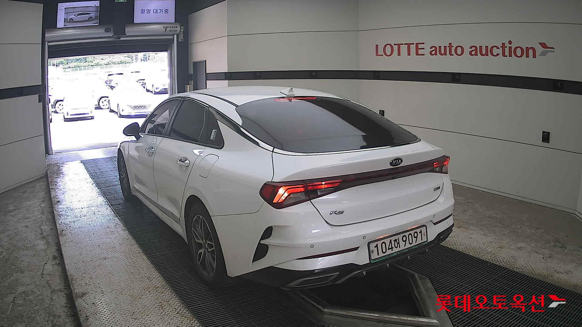 2020 - kia k5