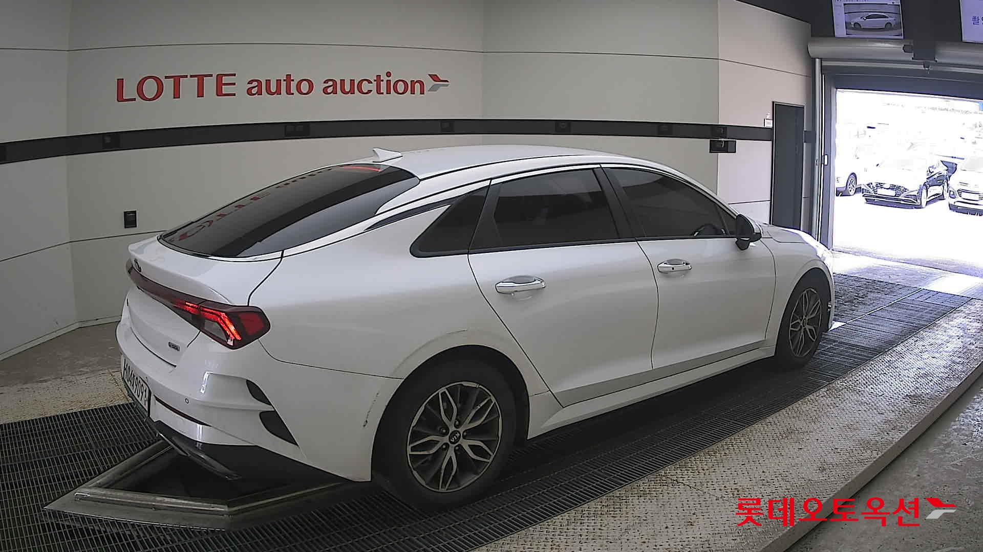 2020 - kia k5