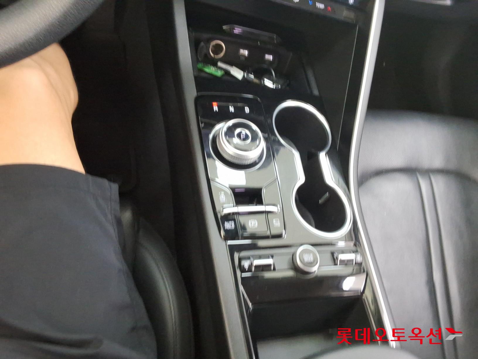 2020 - kia k5