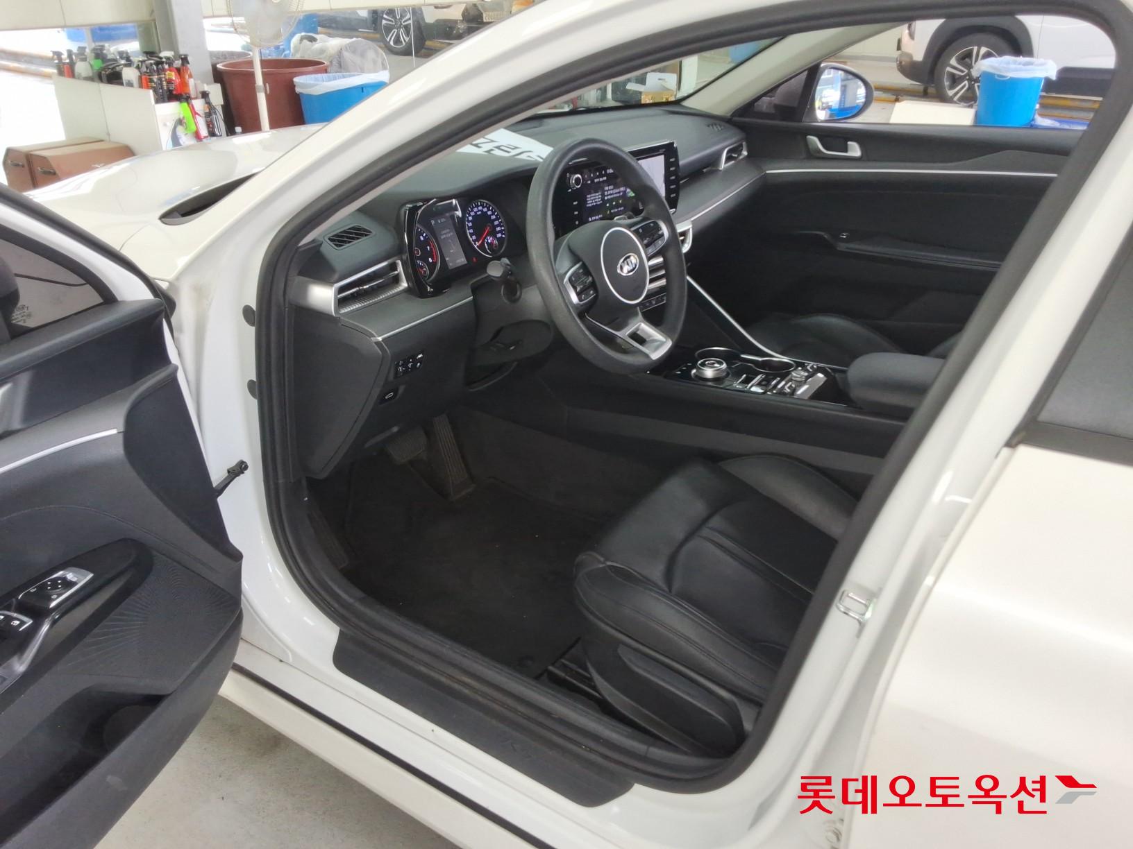 2020 - kia k5
