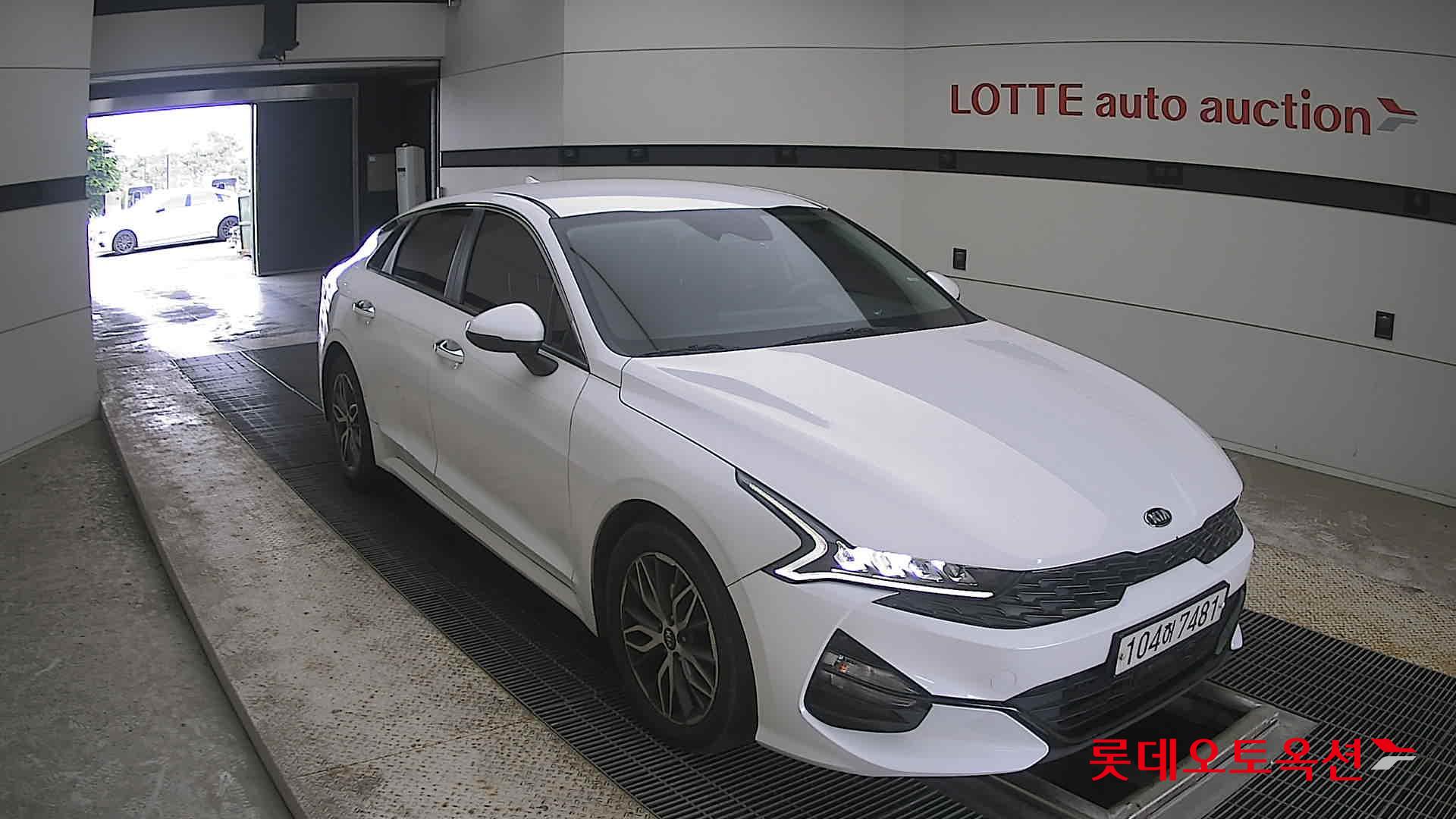 2020 - kia k5