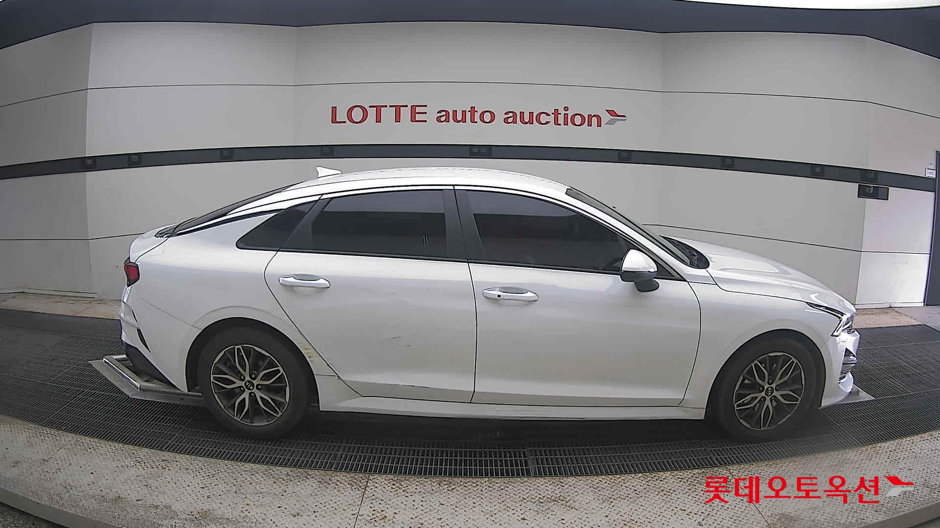 2020 - kia k5