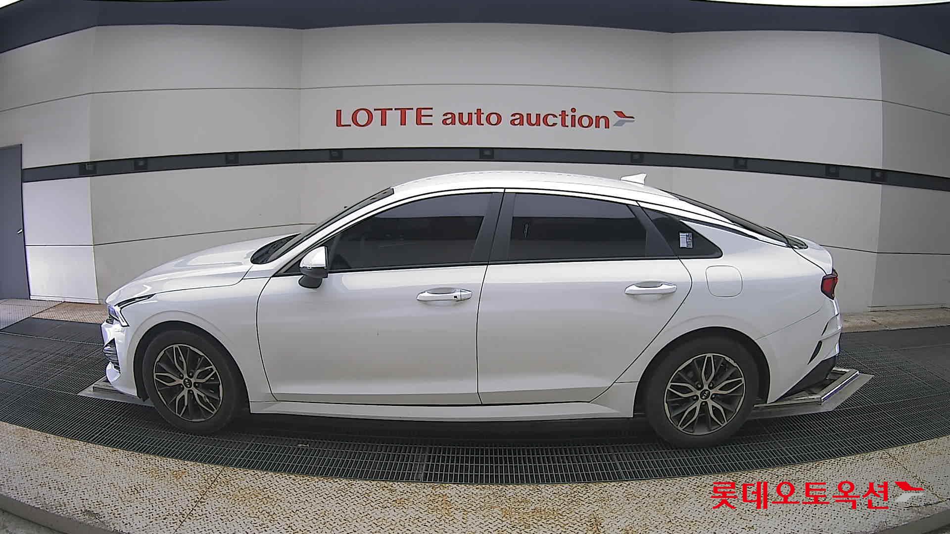2020 - kia k5