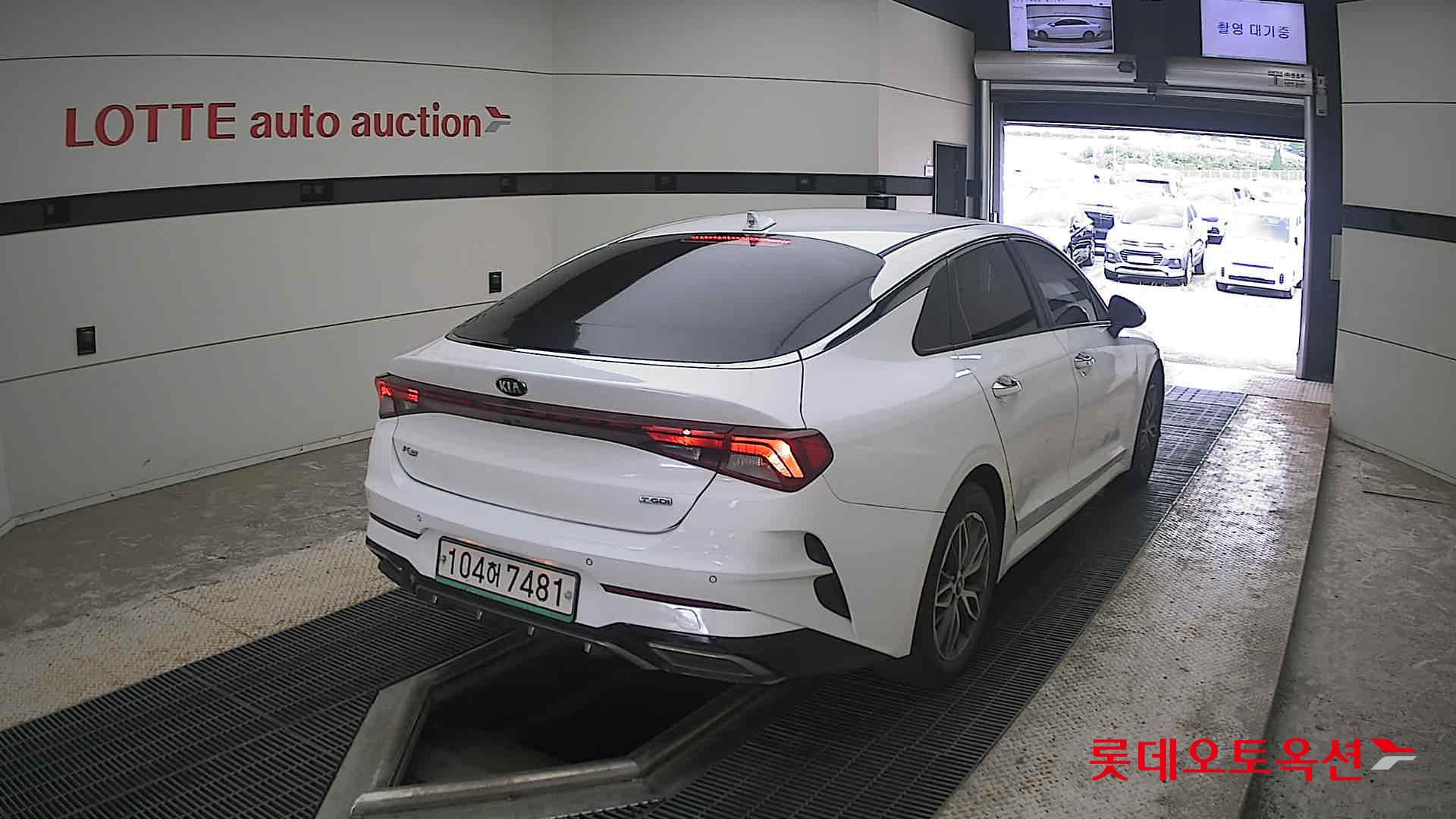 2020 - kia k5
