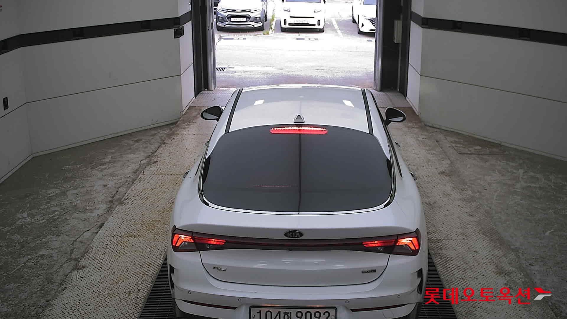 2020 - kia k5