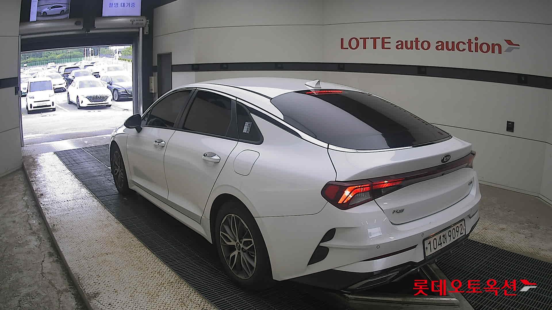 2020 - kia k5
