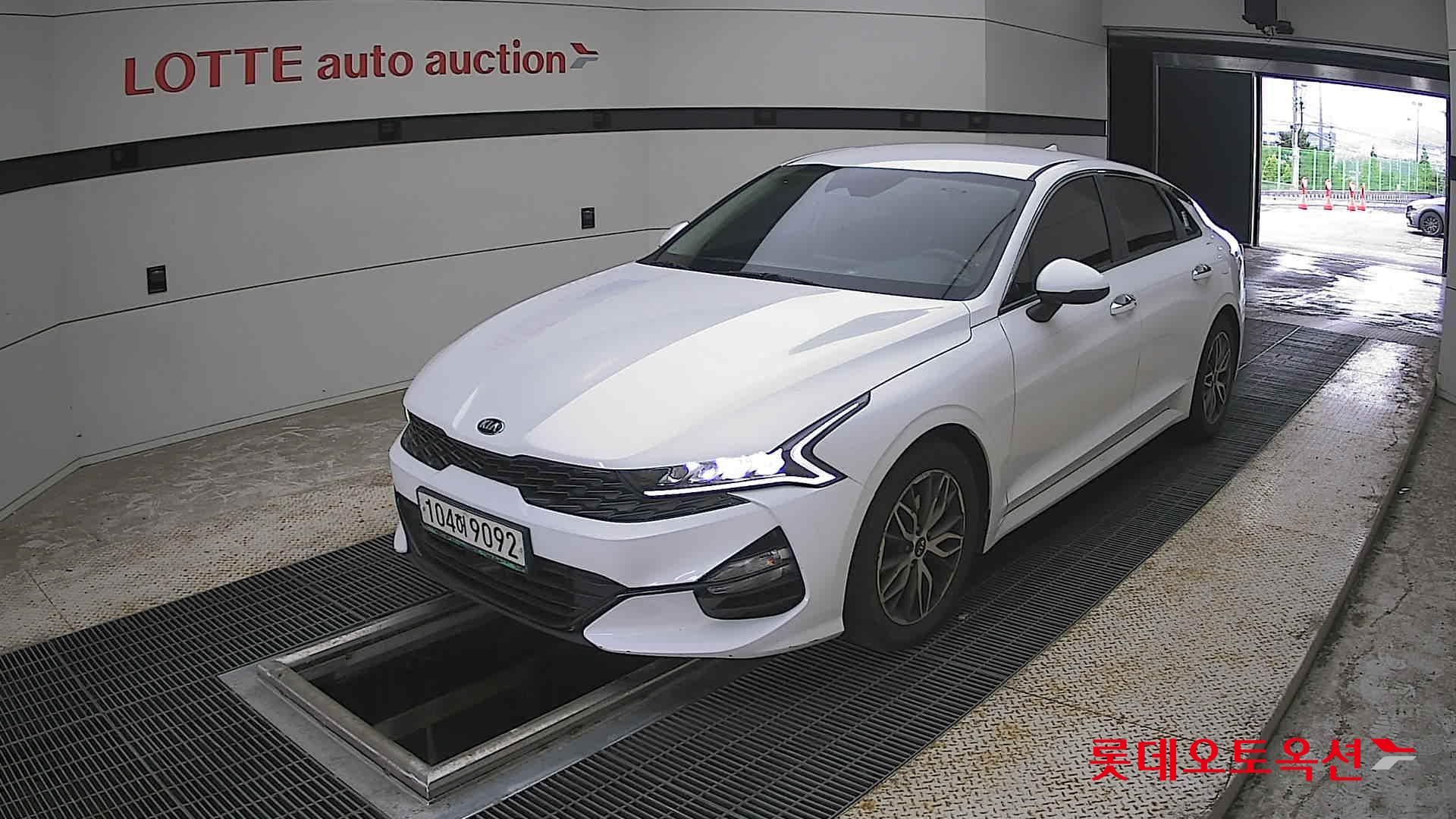 2020 - kia k5