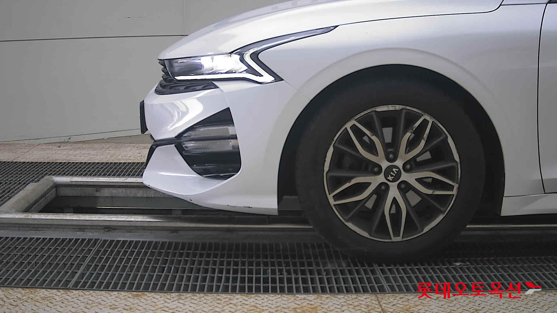 2020 - kia k5