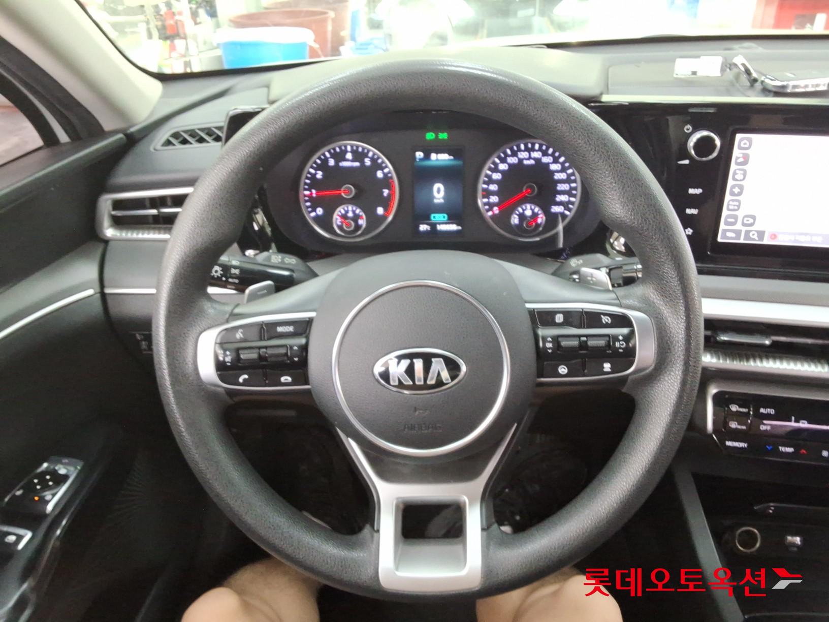 2020 - kia k5