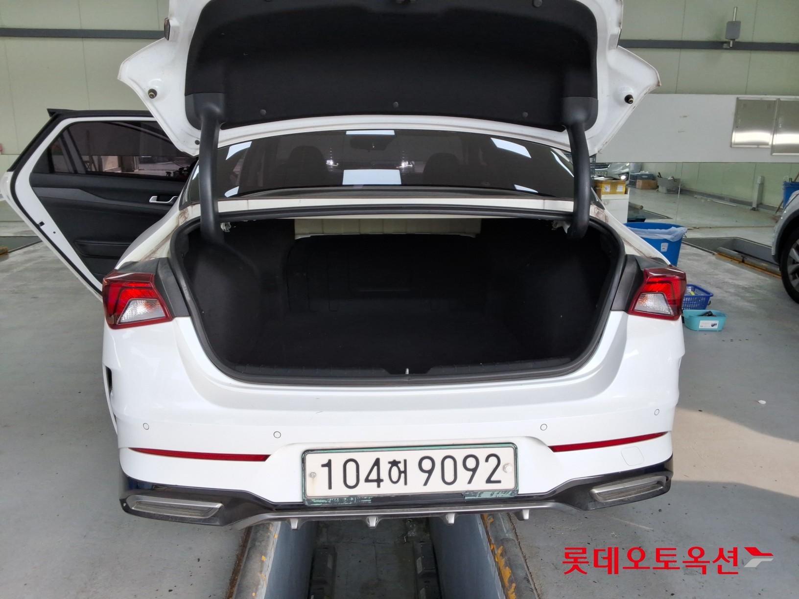 2020 - kia k5