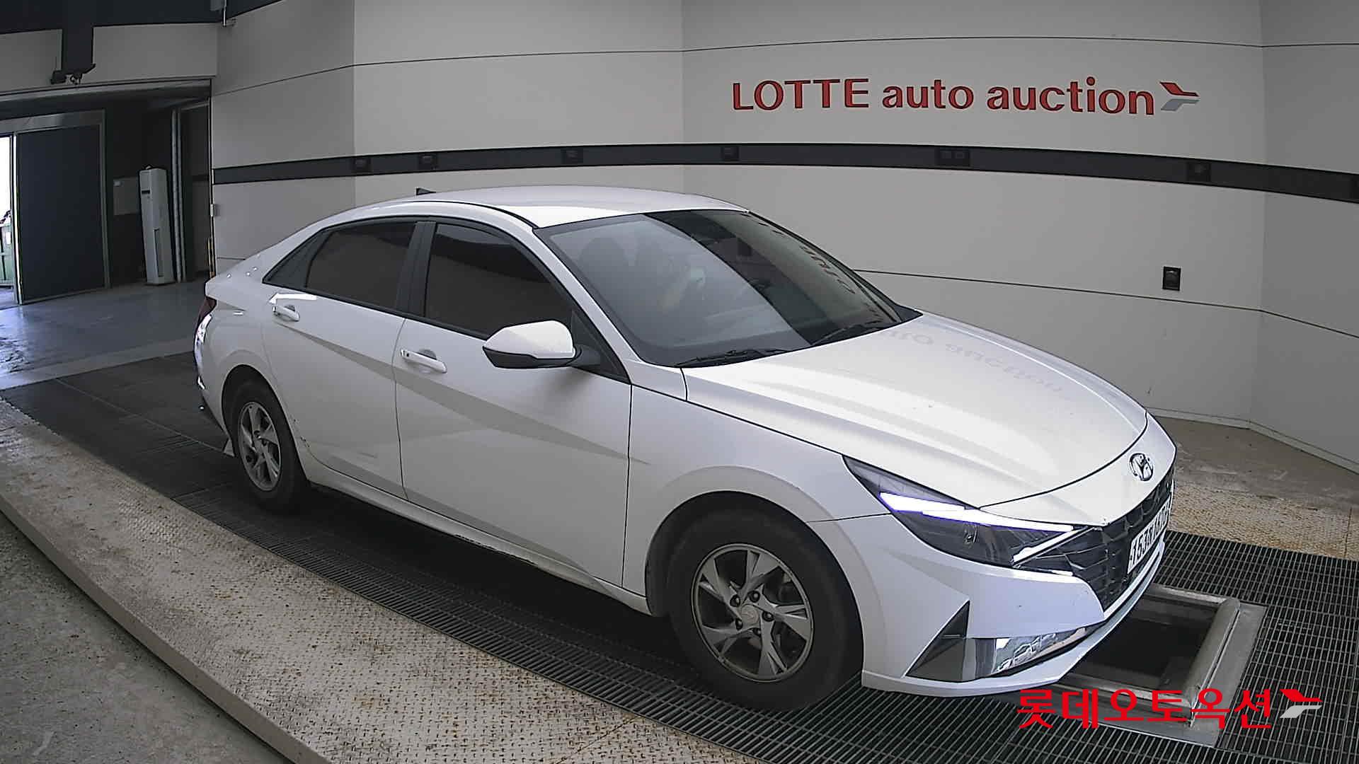 2021 - hyundai avante