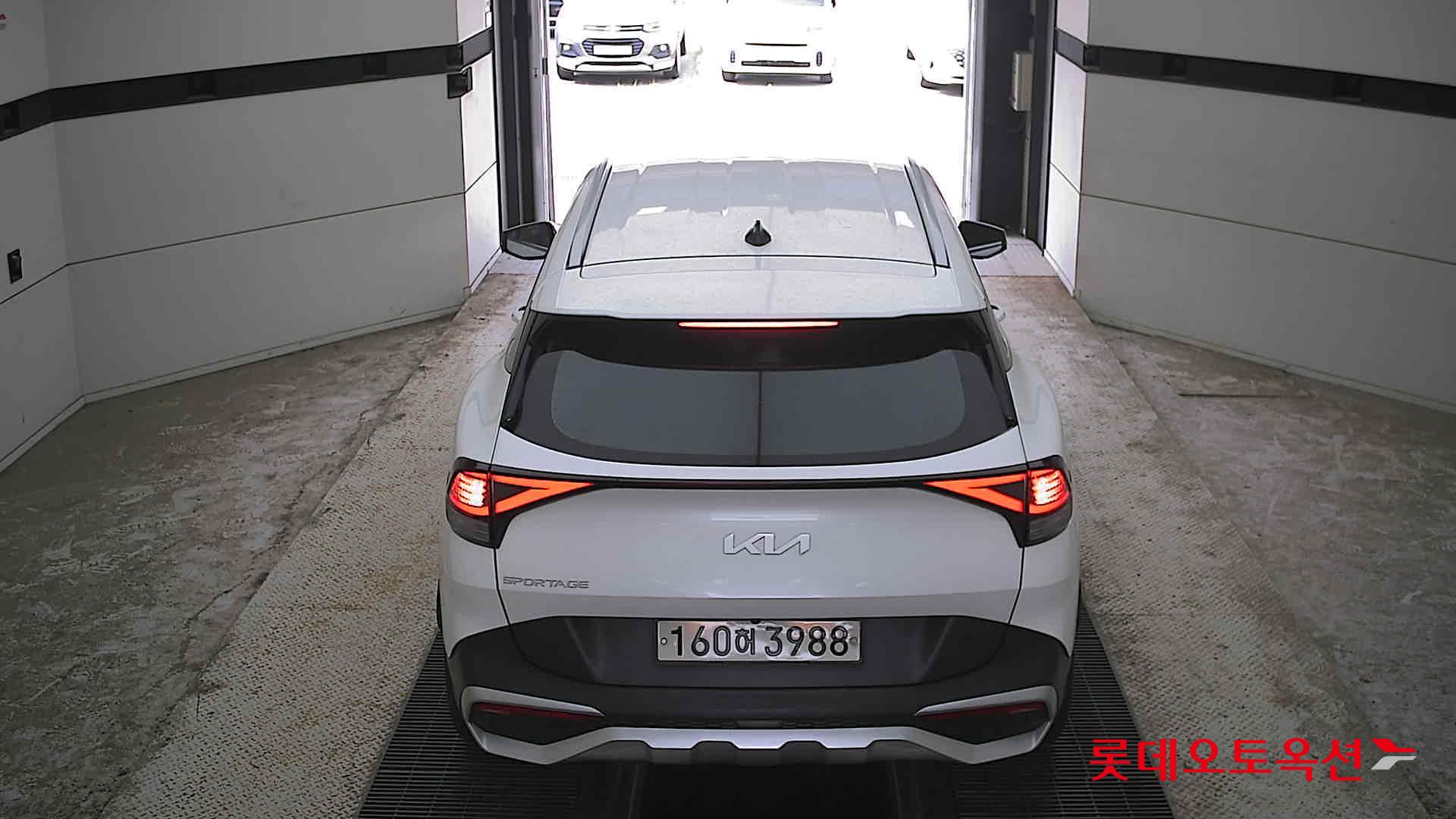2022 - kia sportage