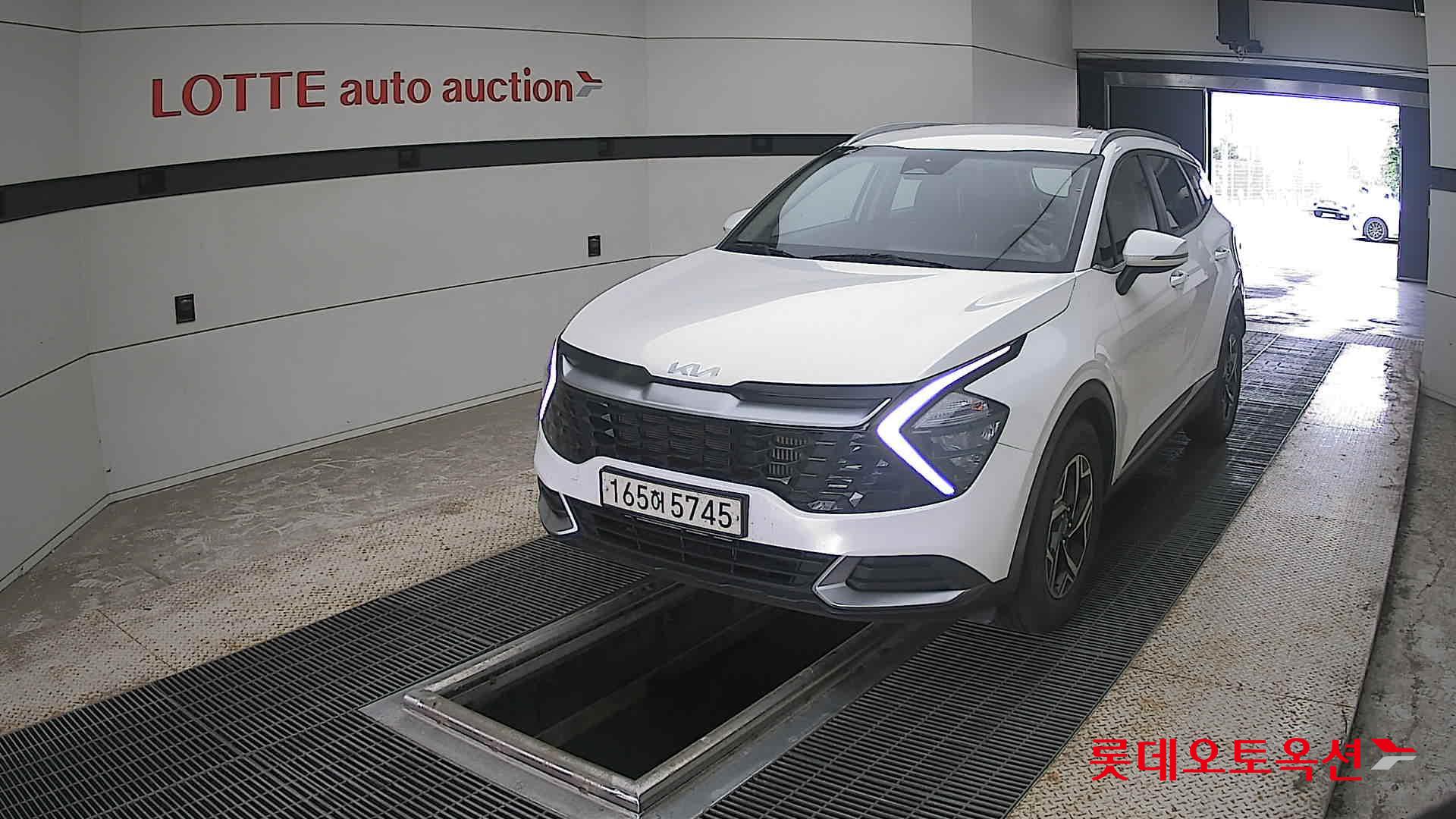 2022 - kia sportage