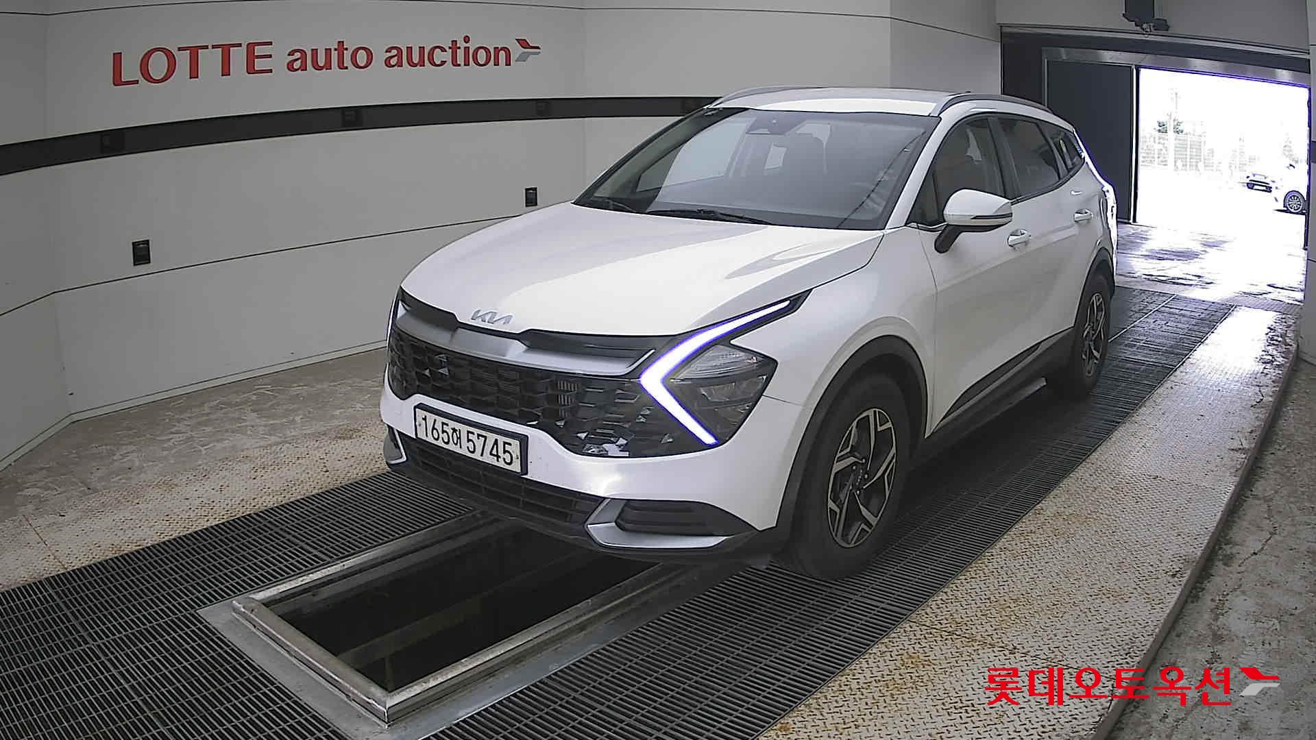 2022 - kia sportage
