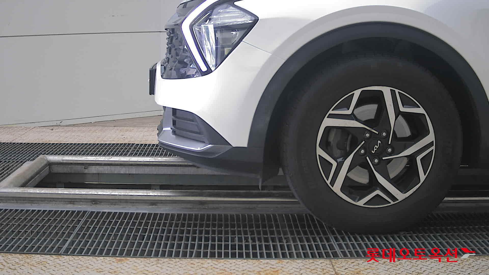2022 - kia sportage