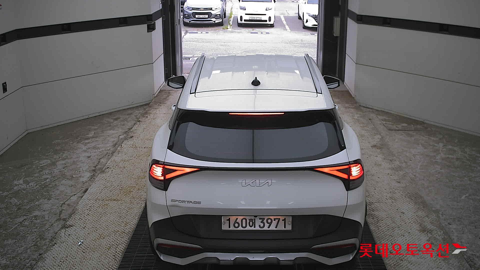 2022 - kia sportage