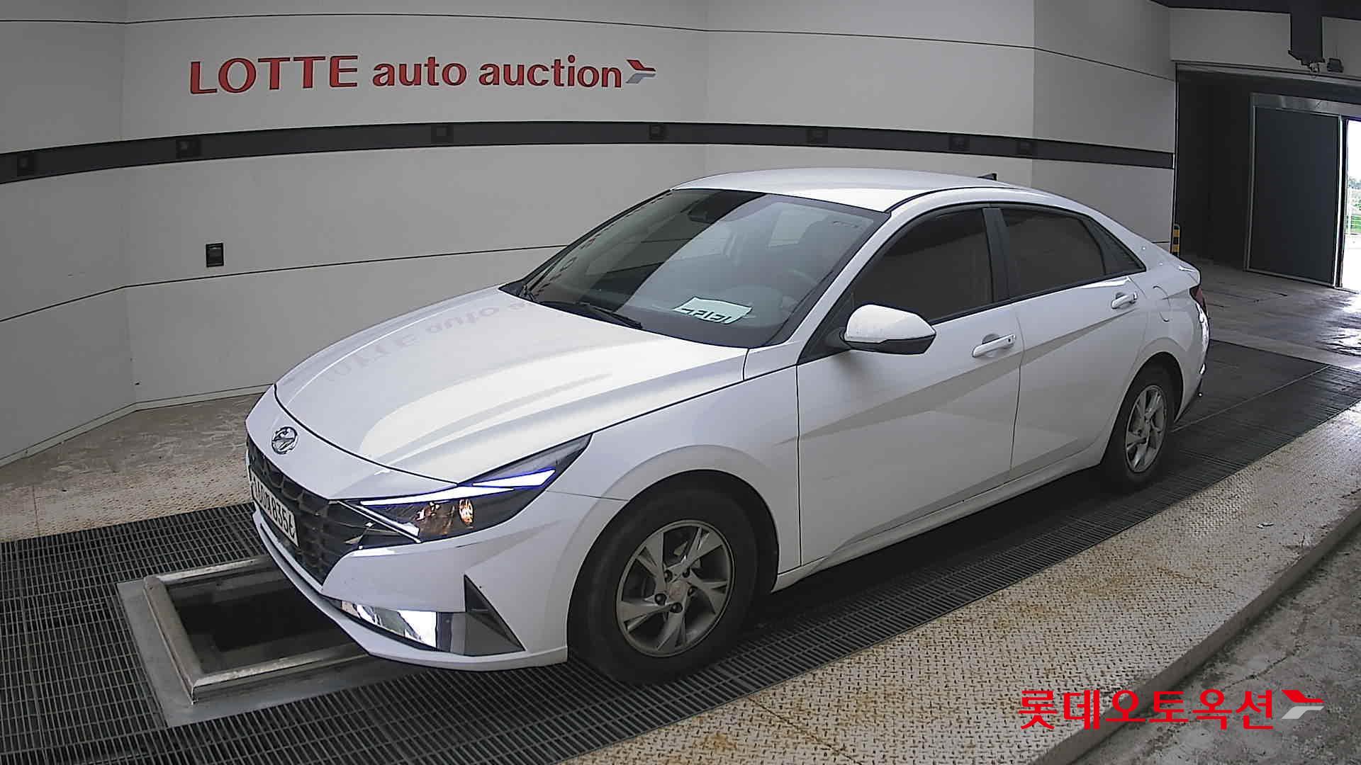 2021 - hyundai avante