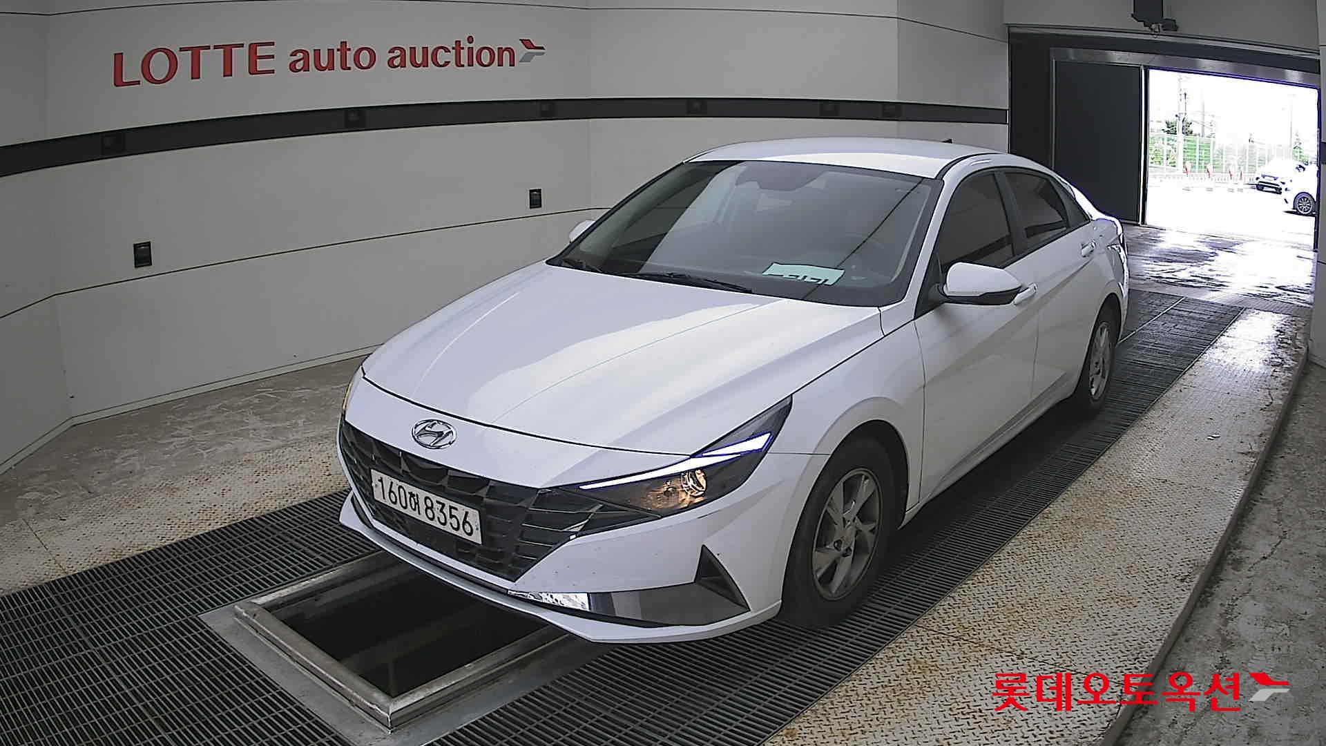 2021 - hyundai avante