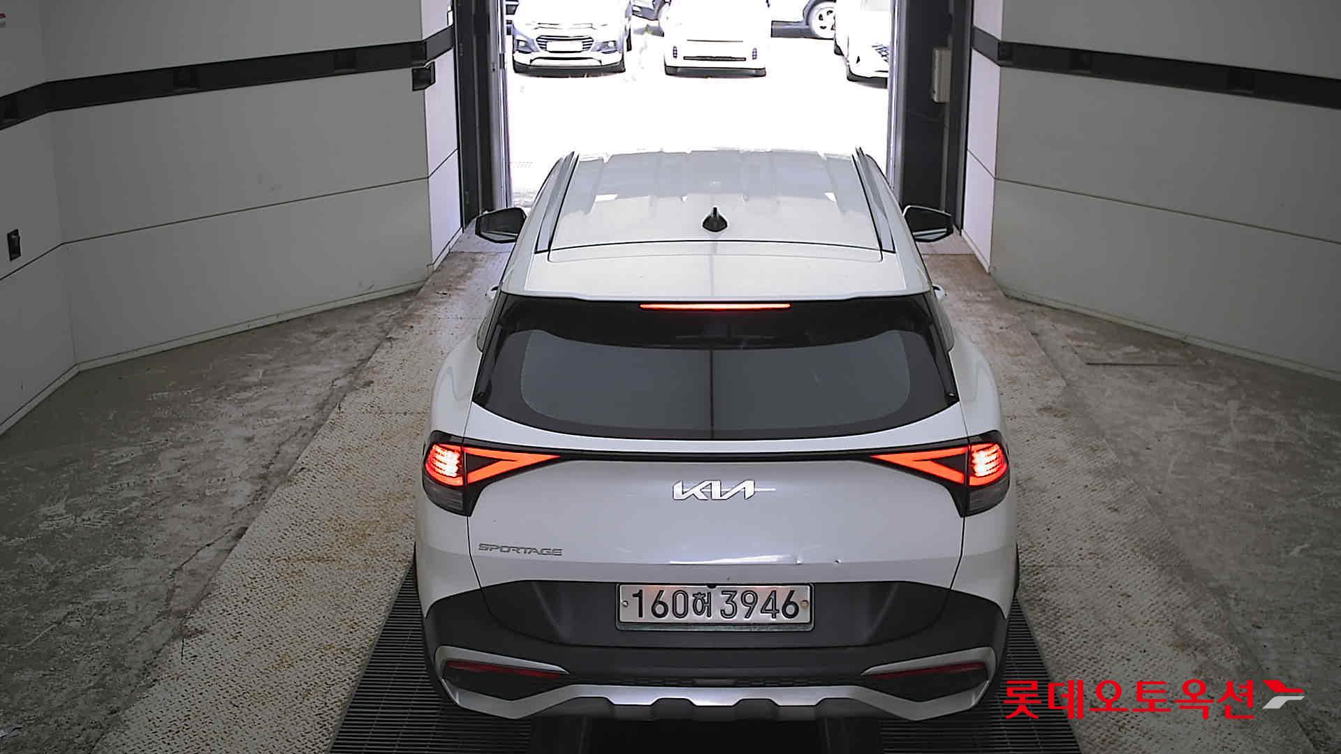 2022 - kia sportage