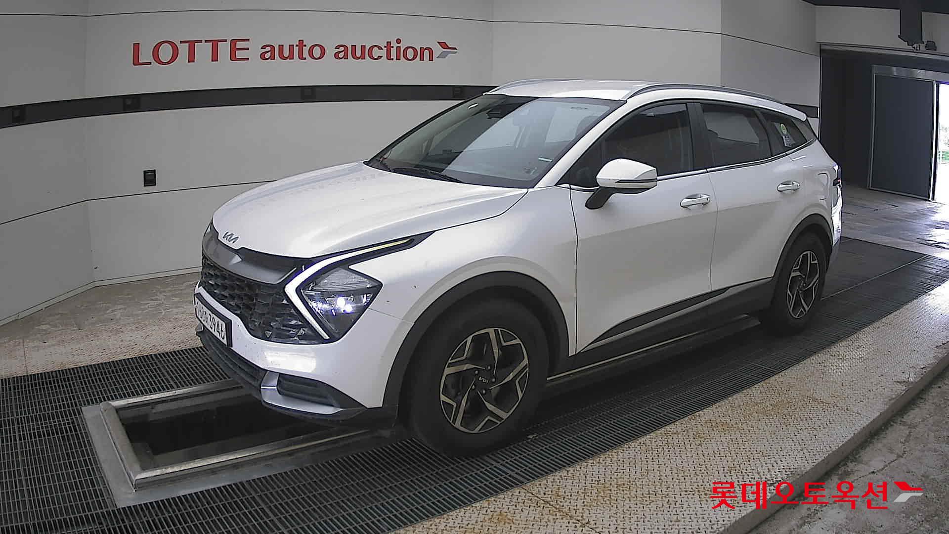 2022 - kia sportage