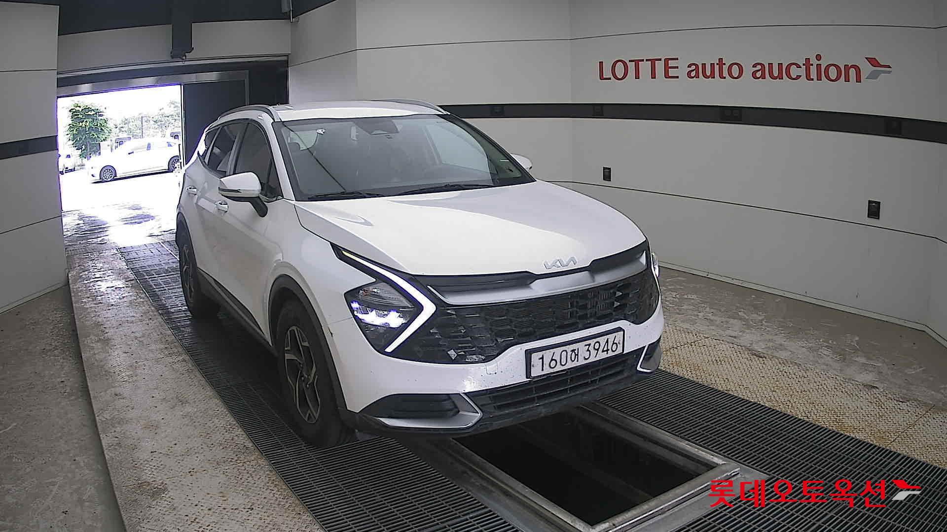 2022 - kia sportage