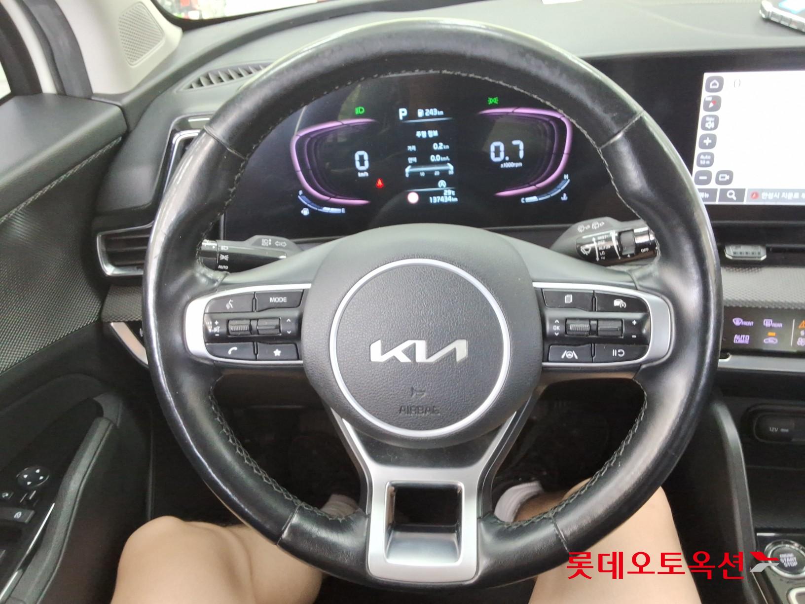 2022 - kia sportage