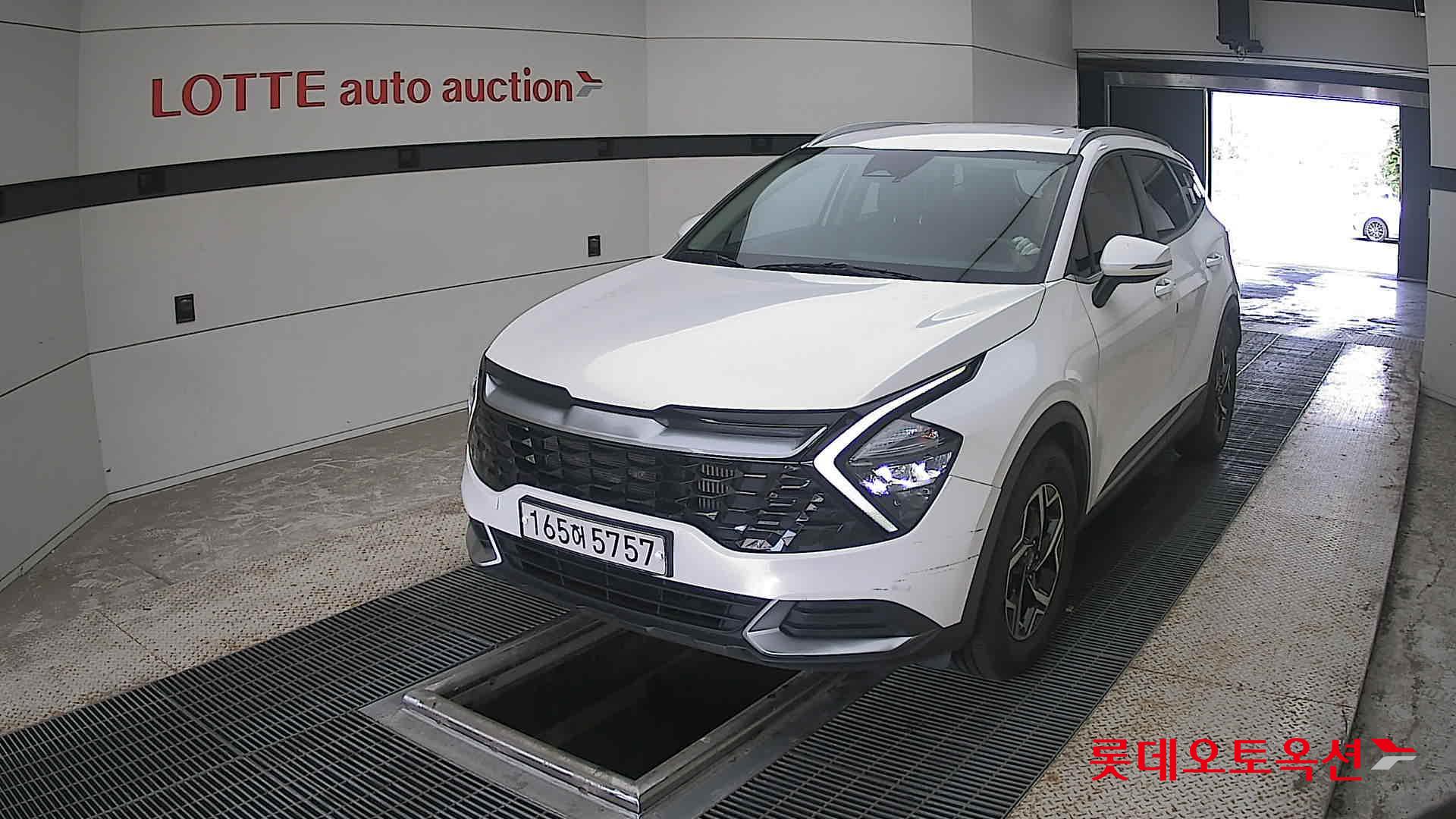 2022 - kia sportage