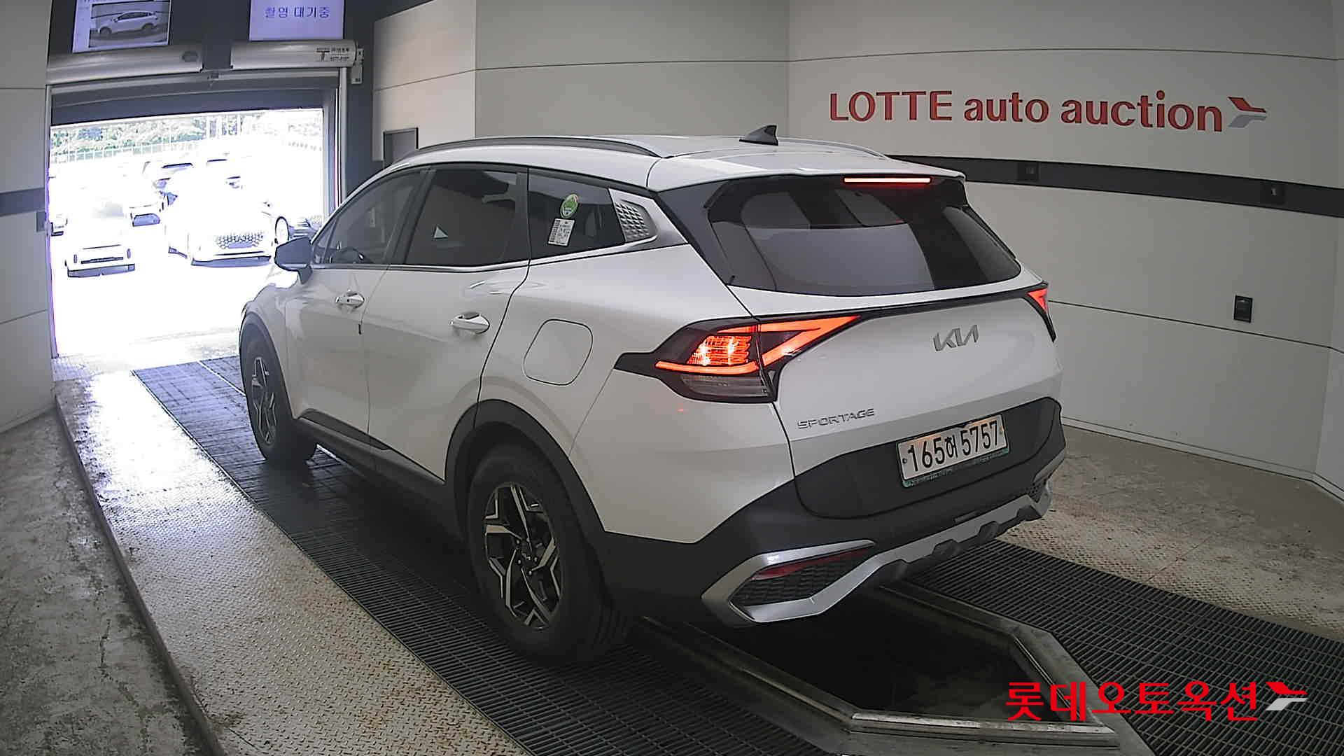 2022 - kia sportage