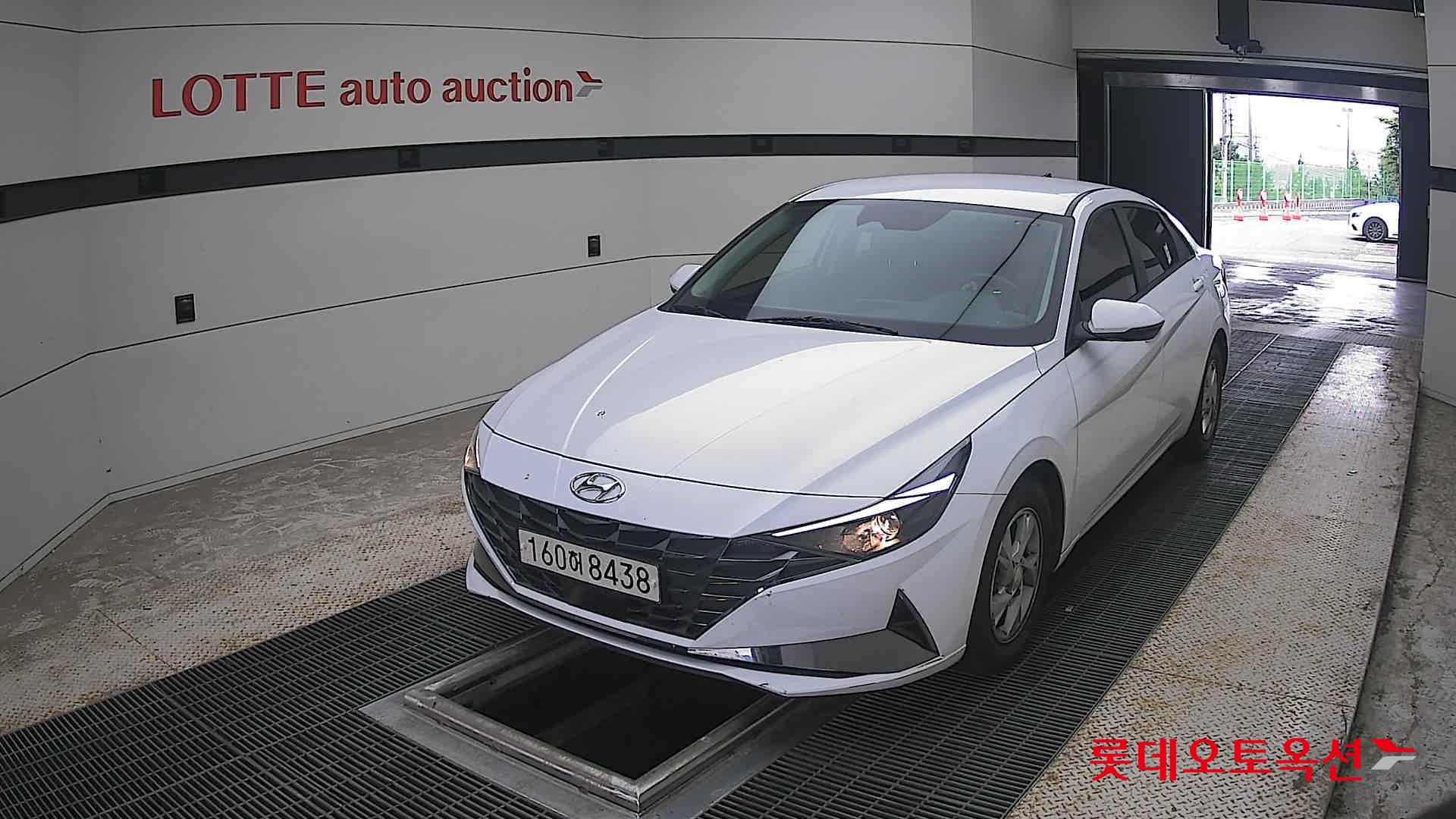 2021 - hyundai avante