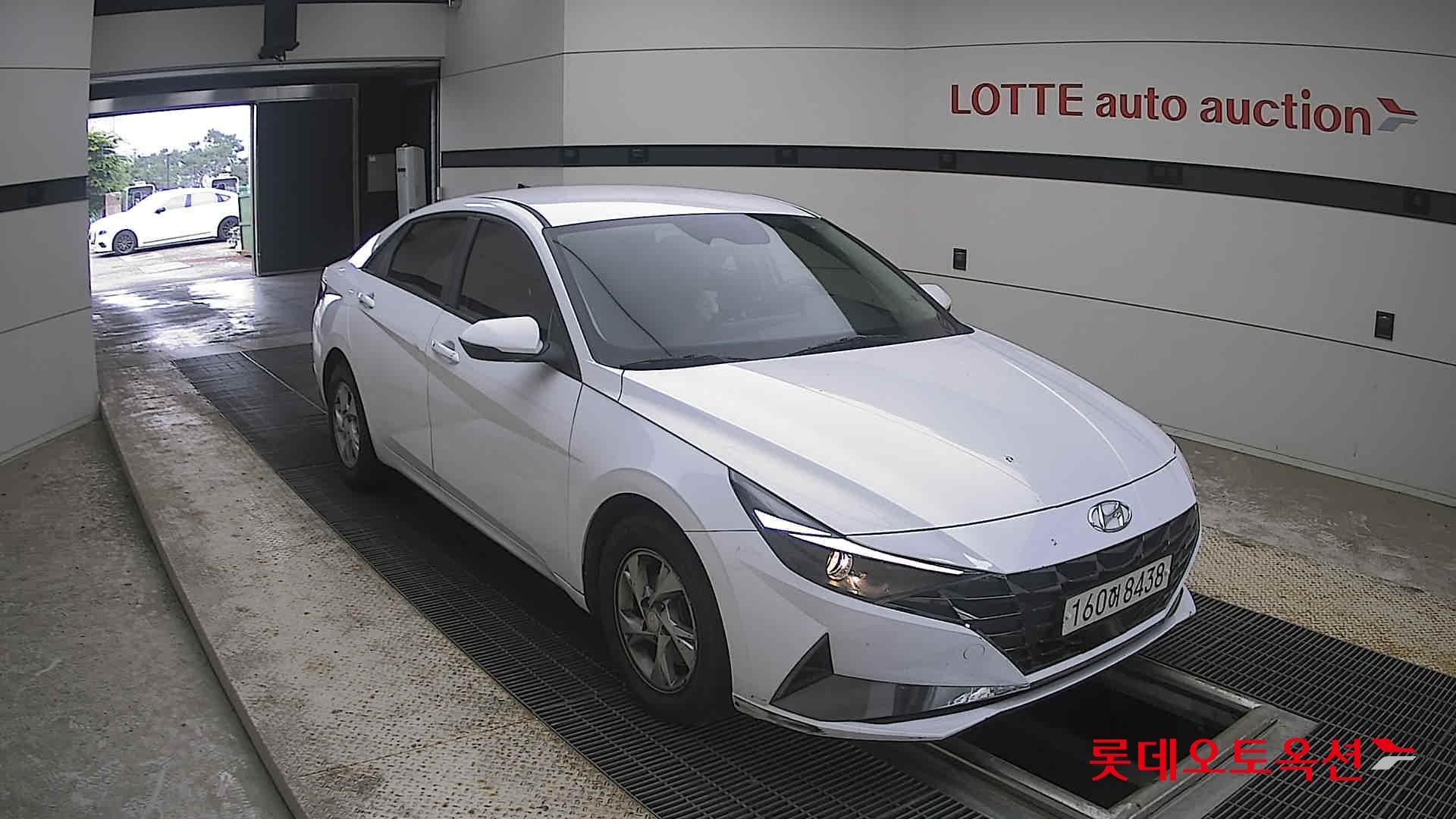 2021 - hyundai avante