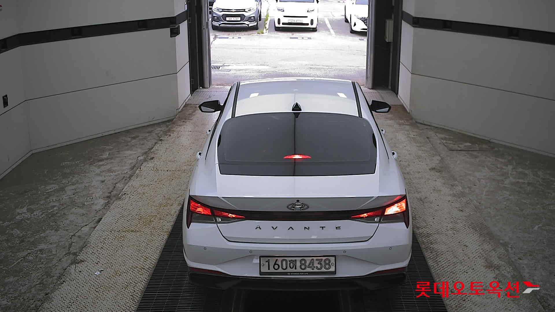 2021 - hyundai avante