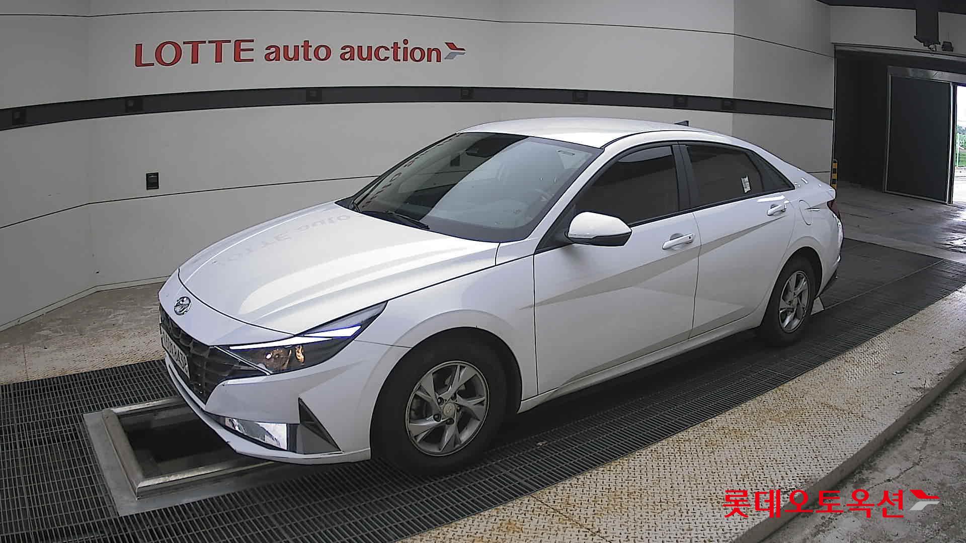 2021 - hyundai avante