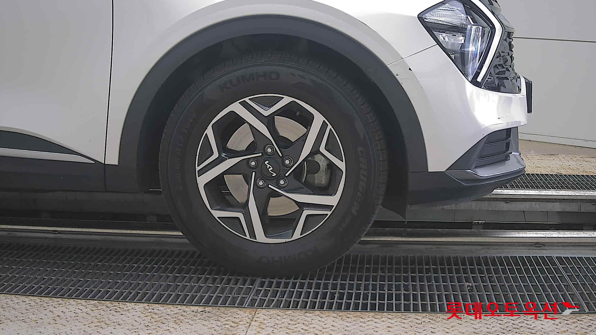 2022 - kia sportage