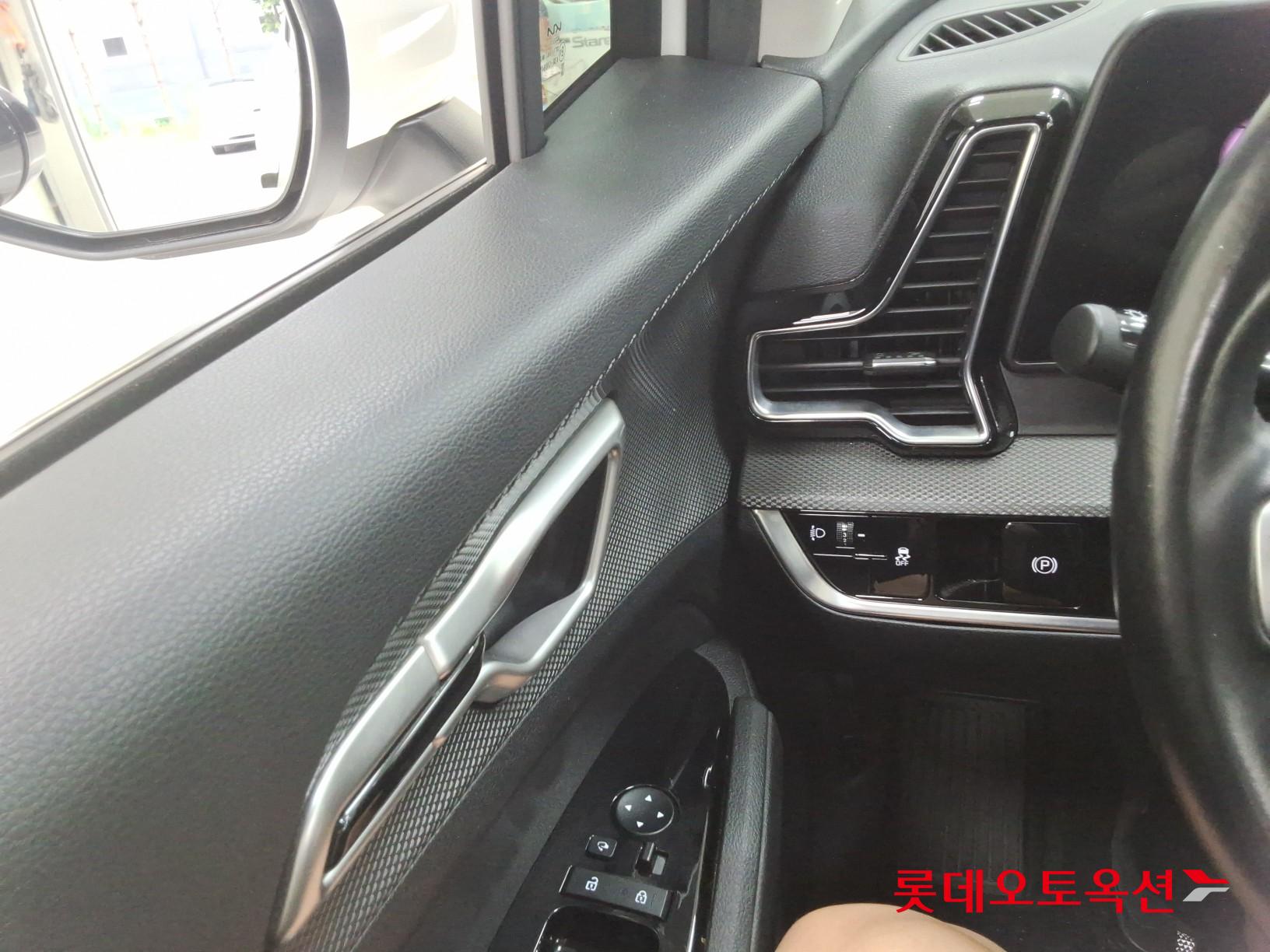 2022 - kia sportage