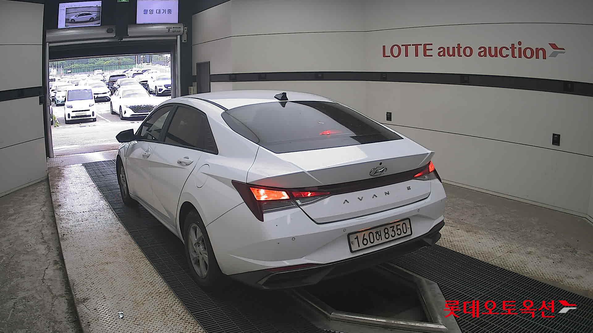 2021 - hyundai avante
