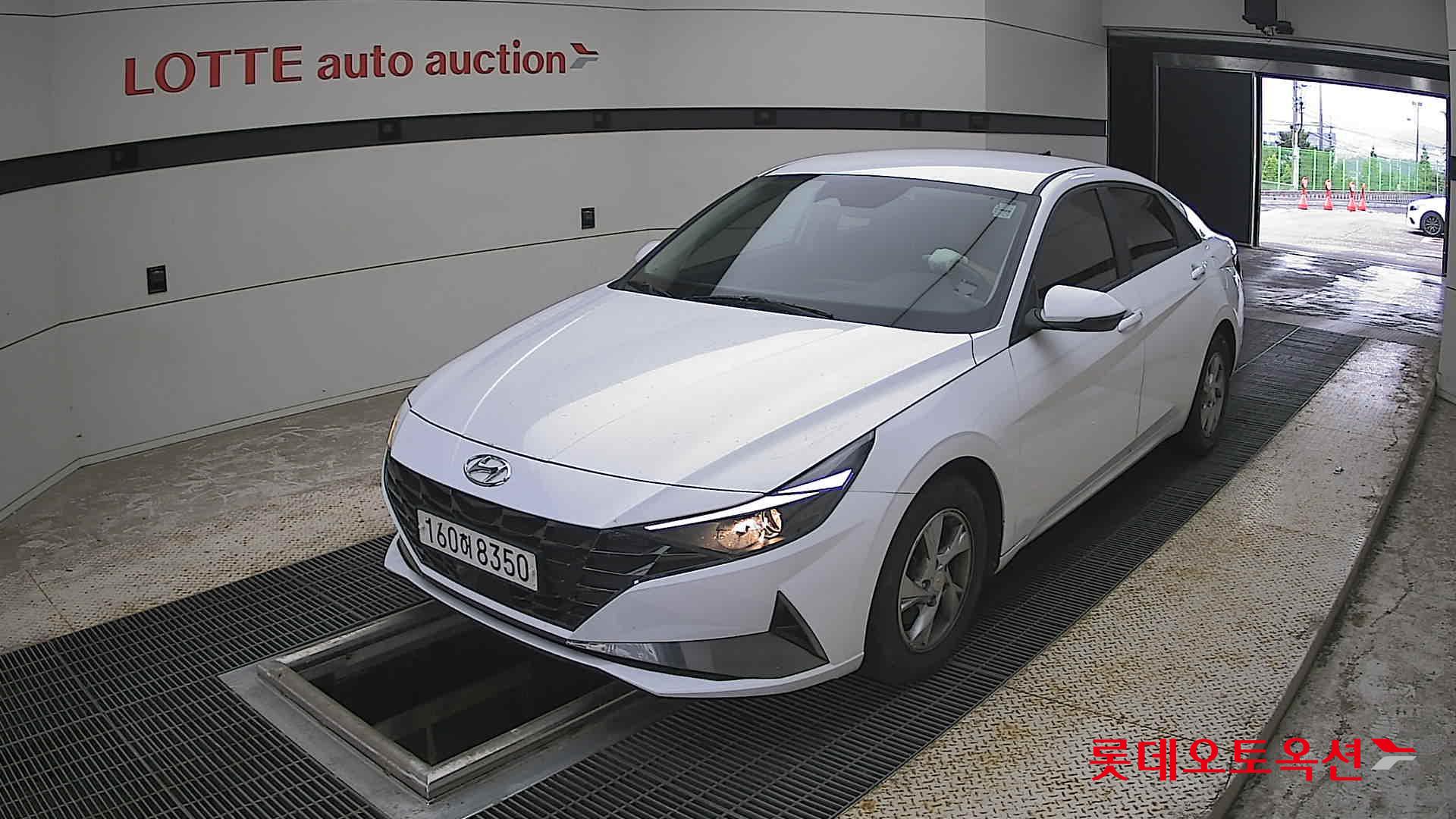 2021 - hyundai avante