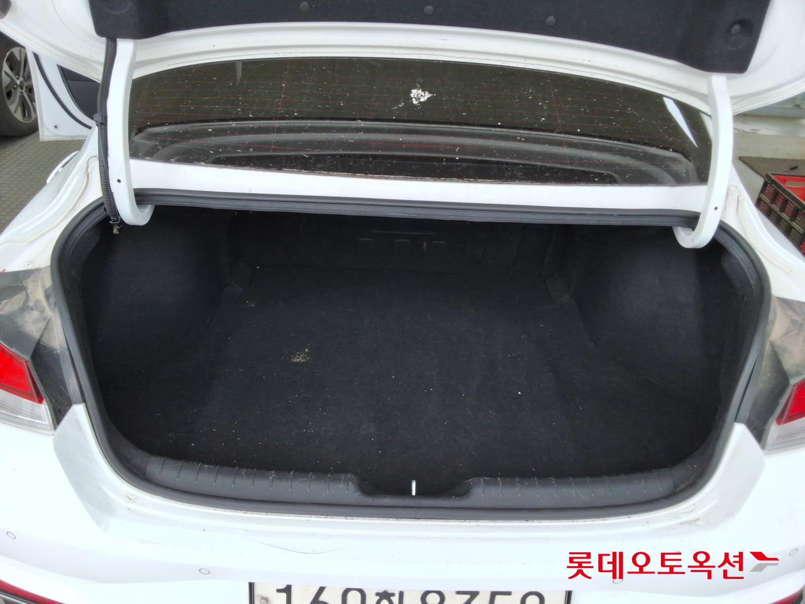 2021 - hyundai avante