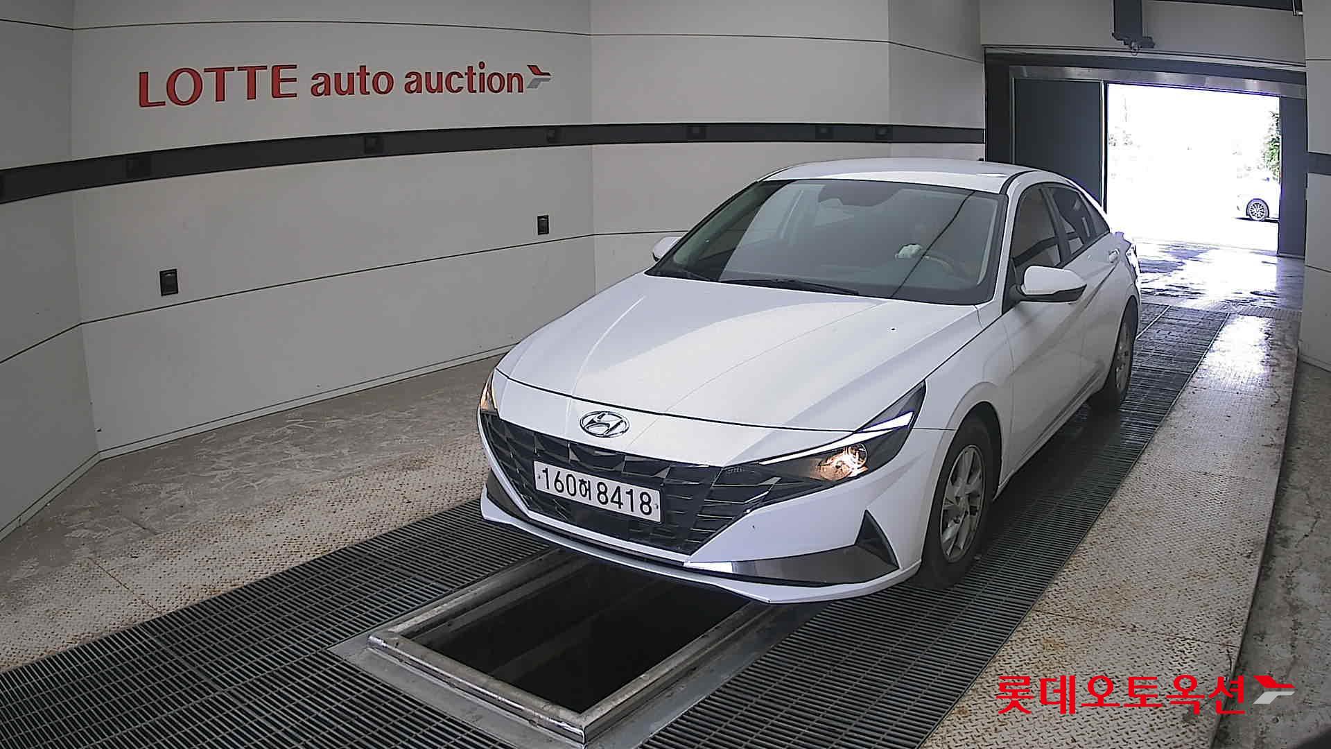 2021 - hyundai avante