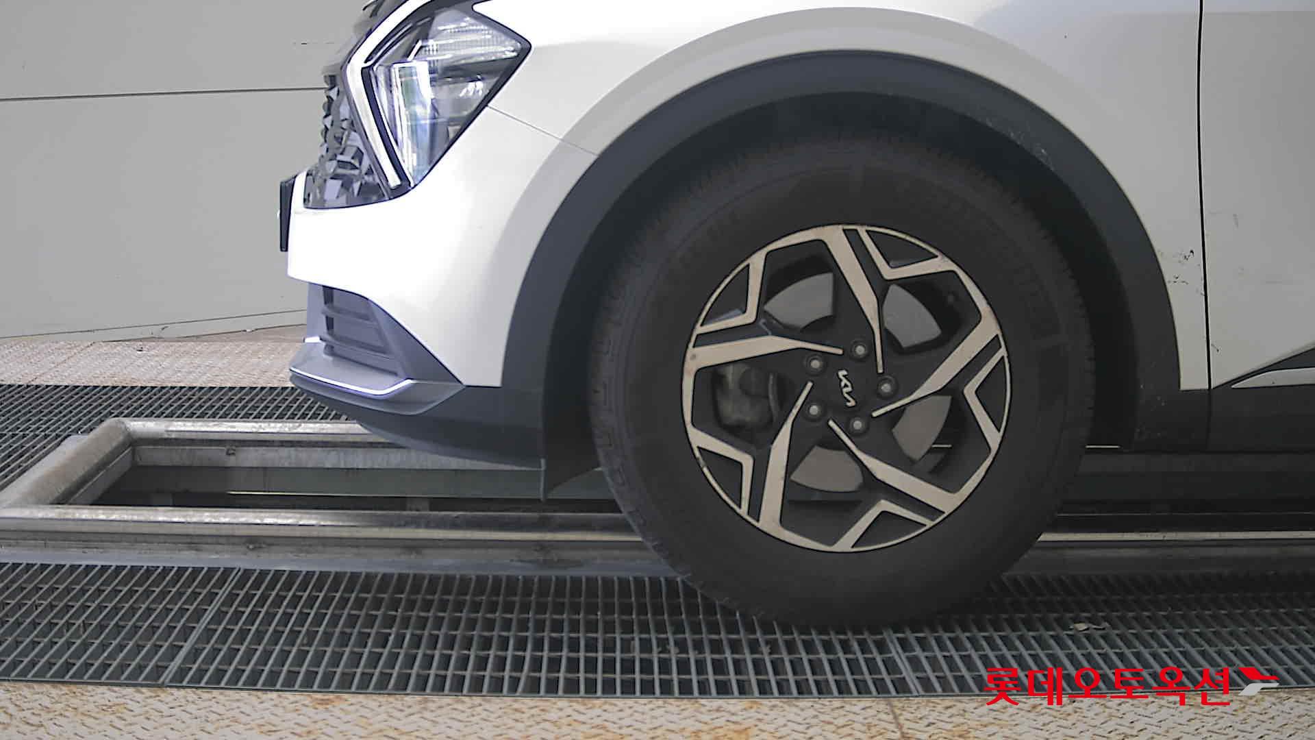 2022 - kia sportage